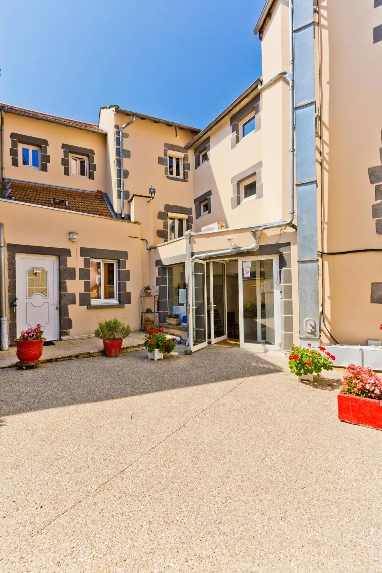 Logis Hotel restaurant de la Poste