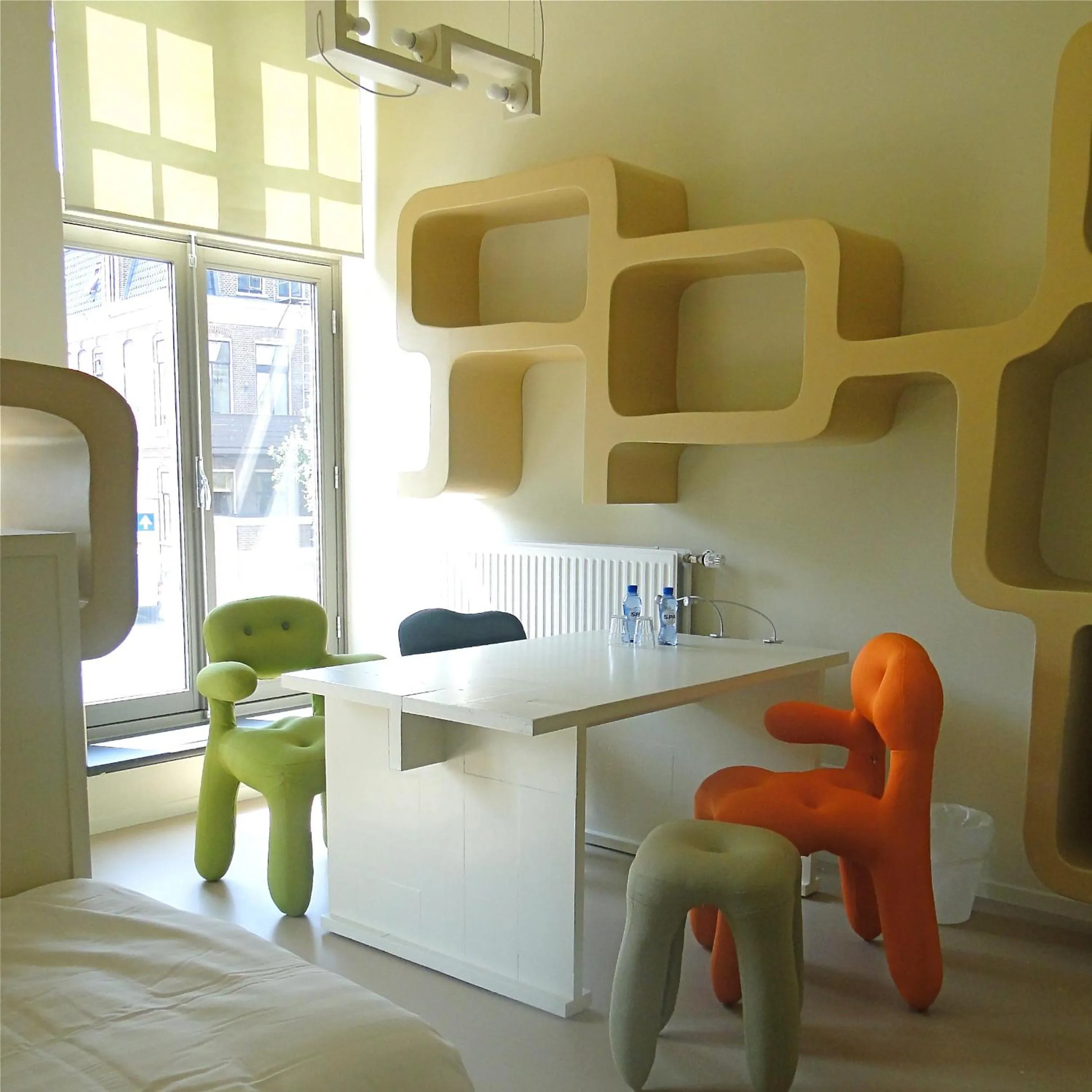 Day in LABnul50 self check-in hotel Groningen