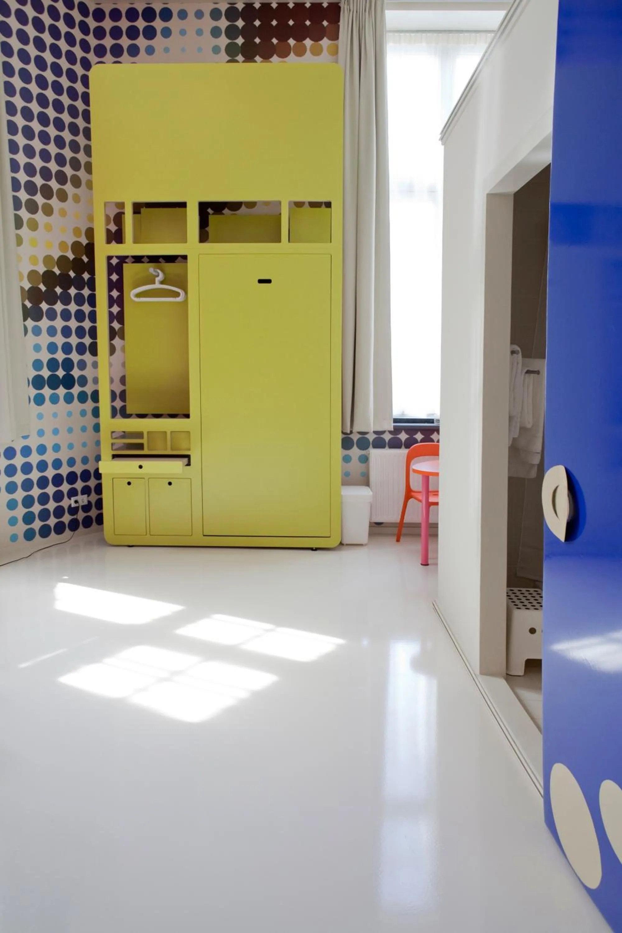 Photo of the whole room in LABnul50 self check-in hotel Groningen