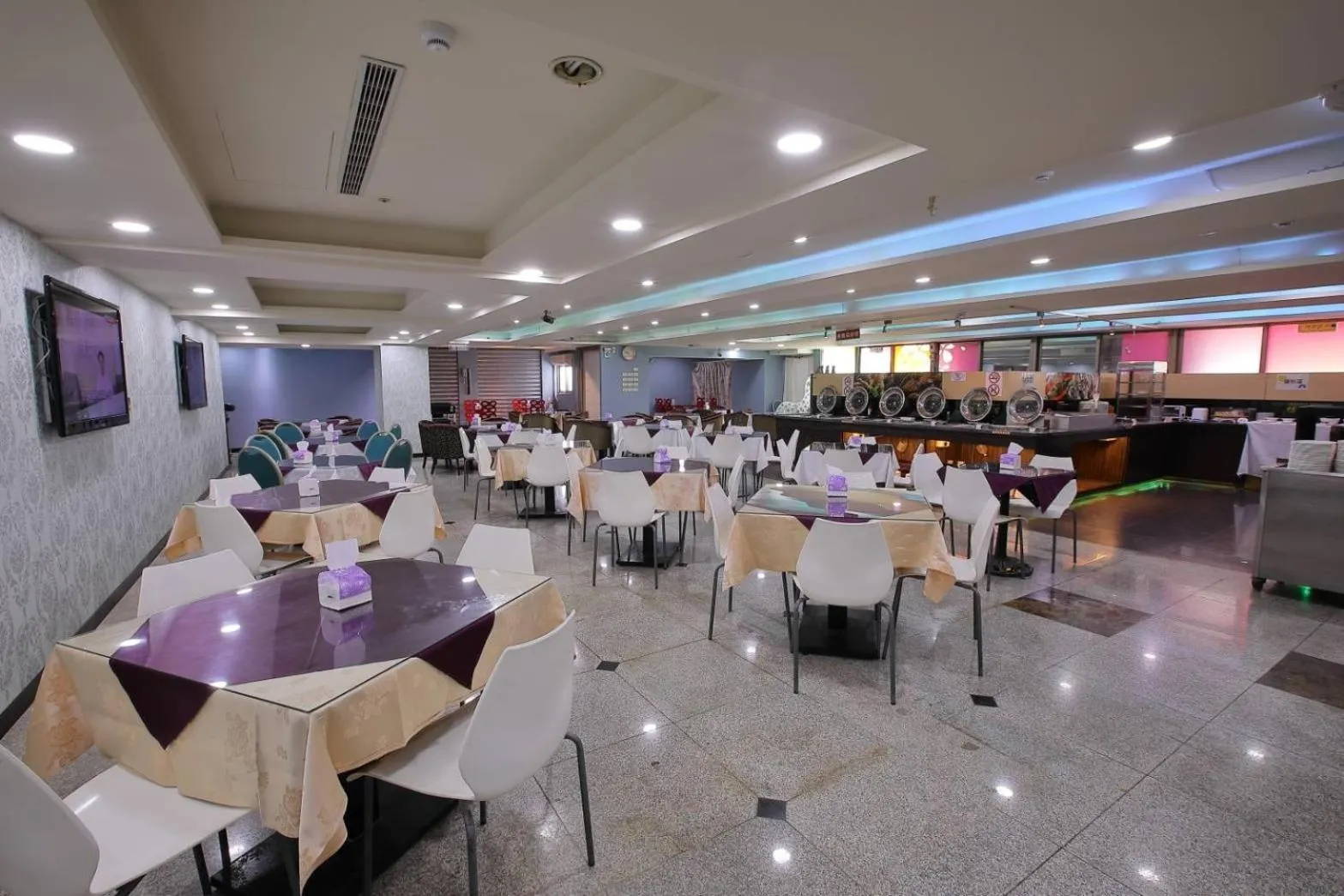 Restaurant/places to eat in Chuan Fu Hotel