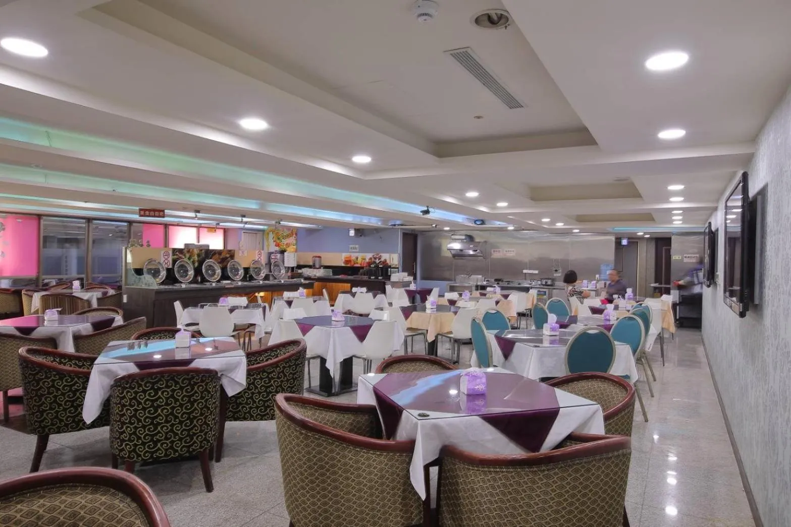 Restaurant/places to eat in Chuan Fu Hotel
