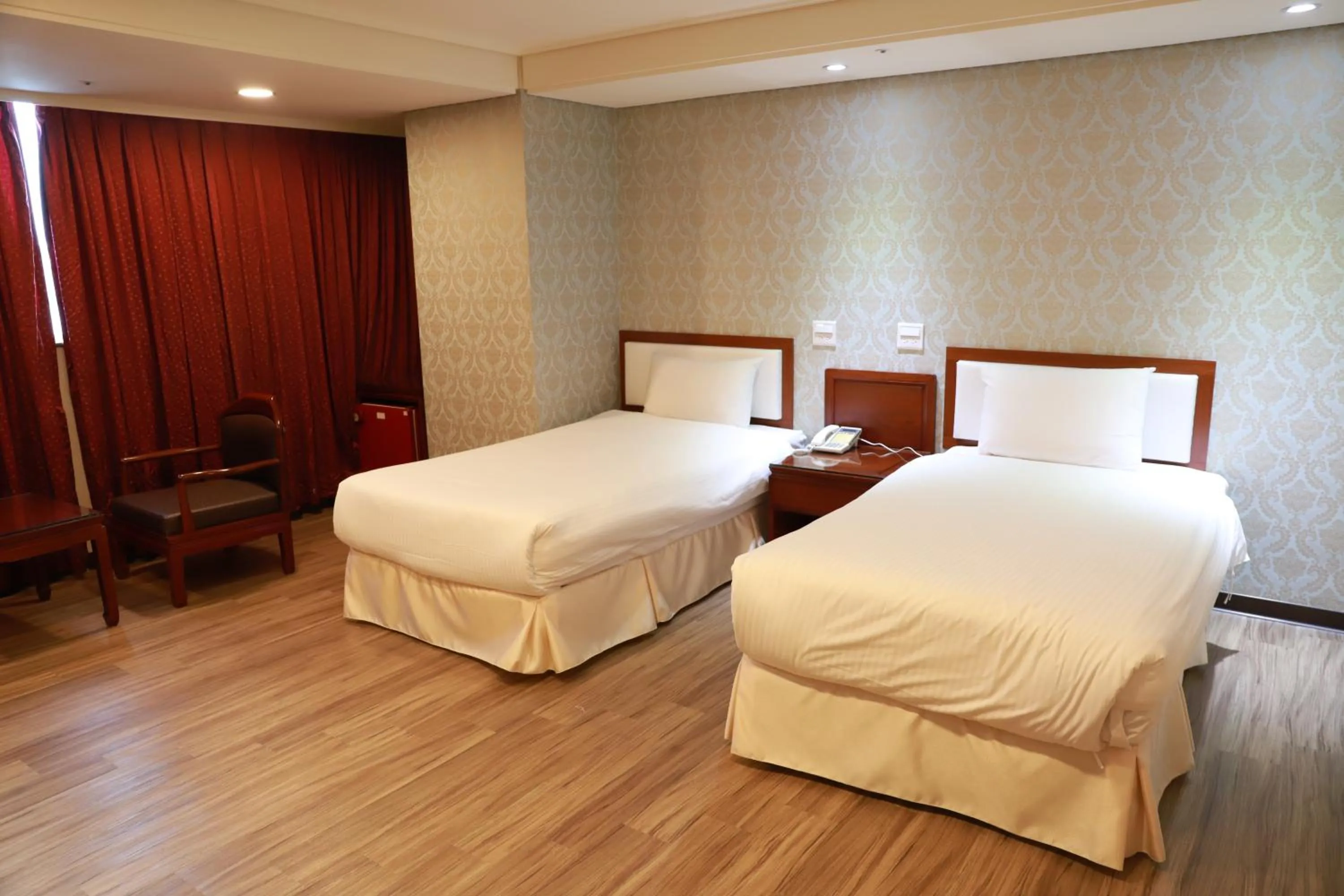 Bed in Chuan Fu Hotel
