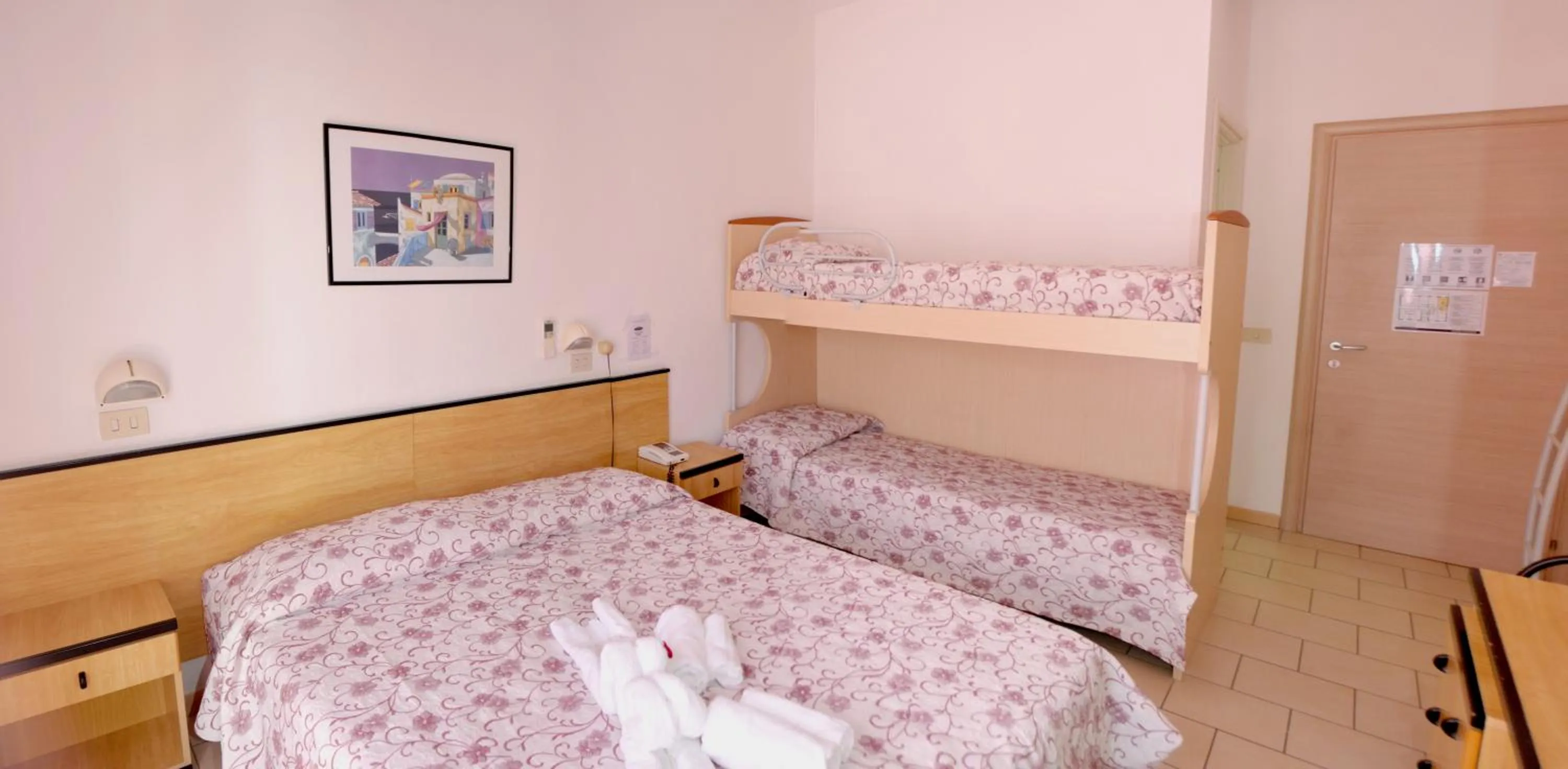 Bedroom, Bed in Hotel Levante