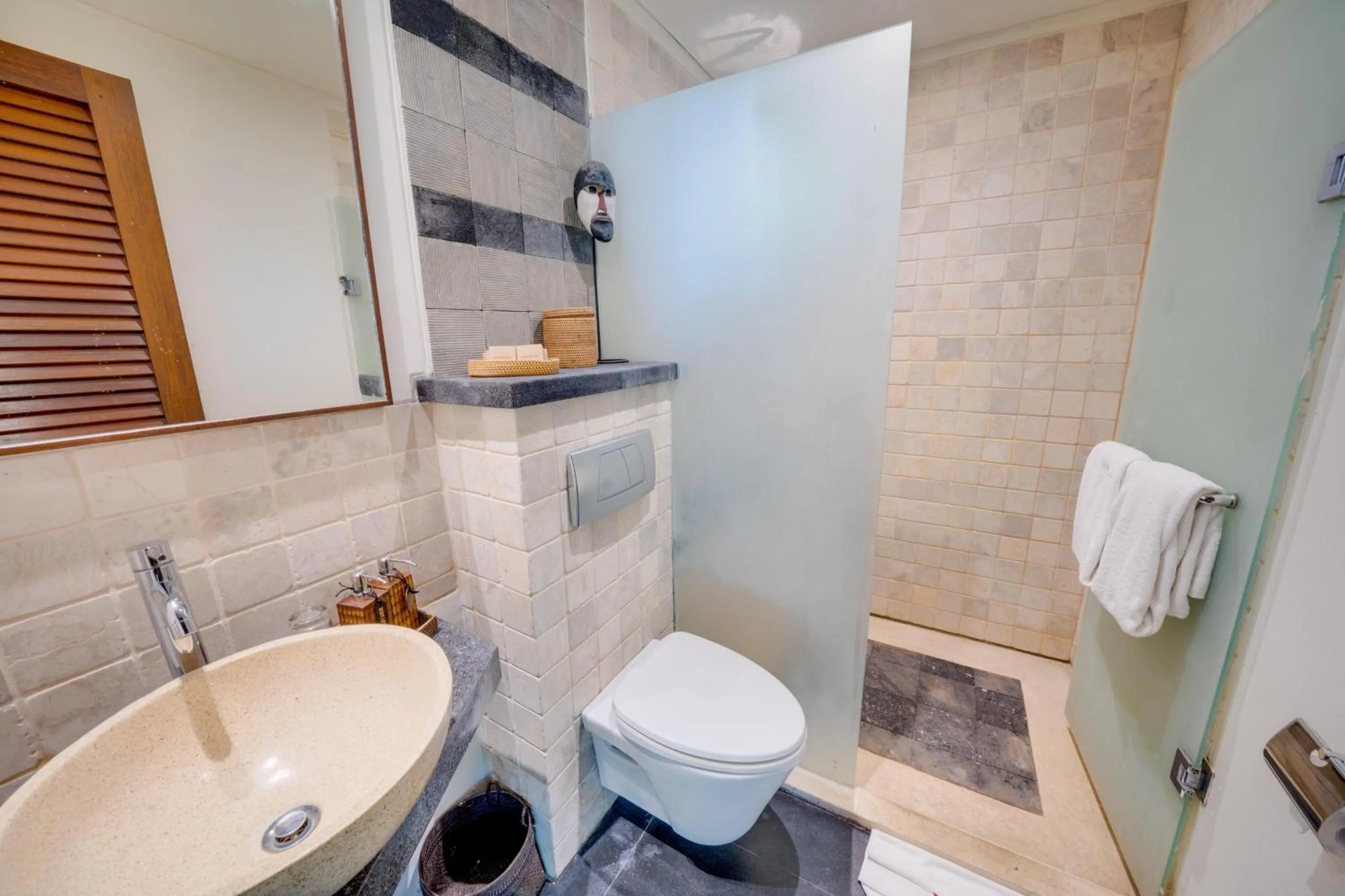 Toilet in Awan Putih Resort