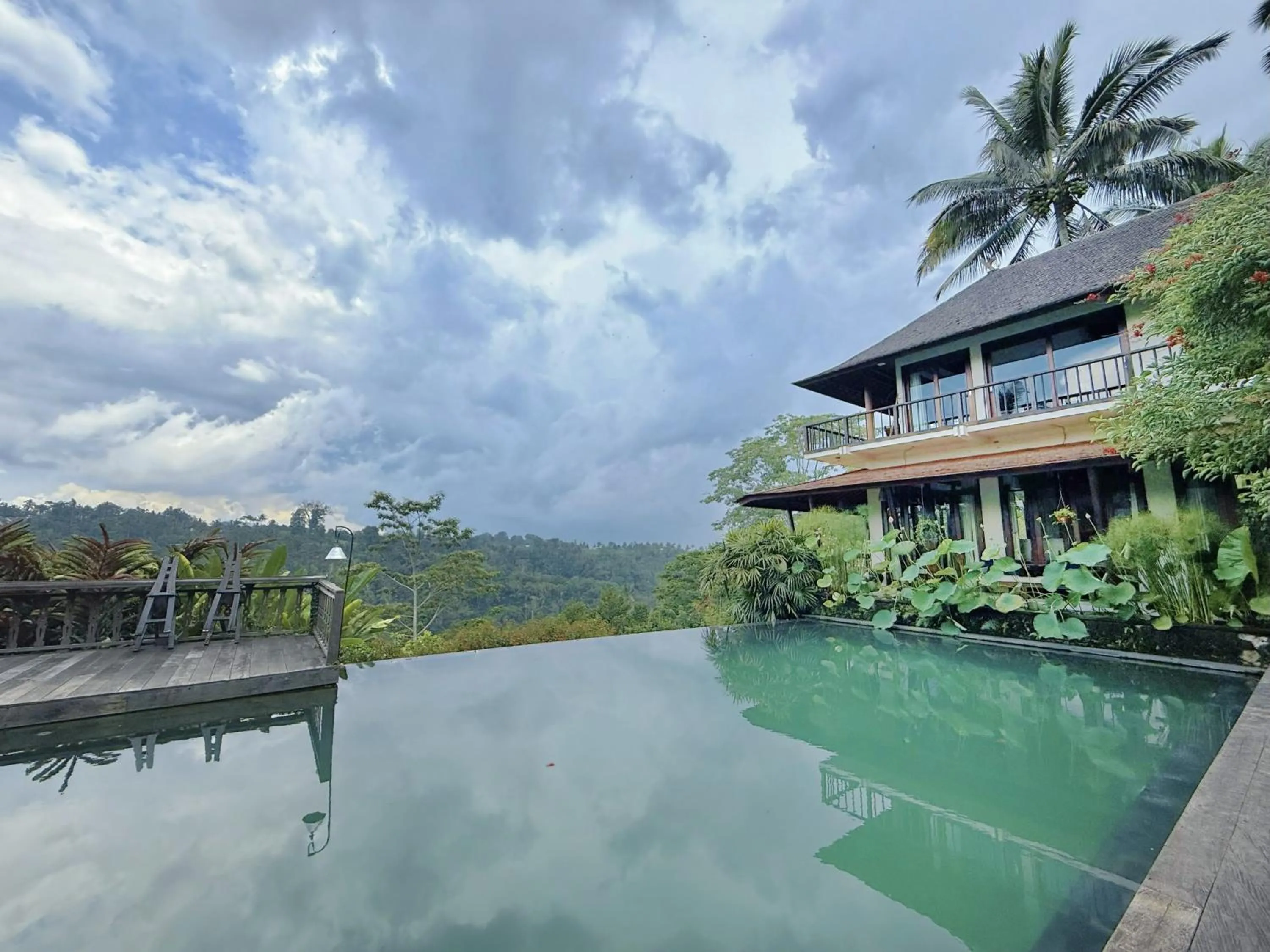 Pool view in Awan Putih Resort