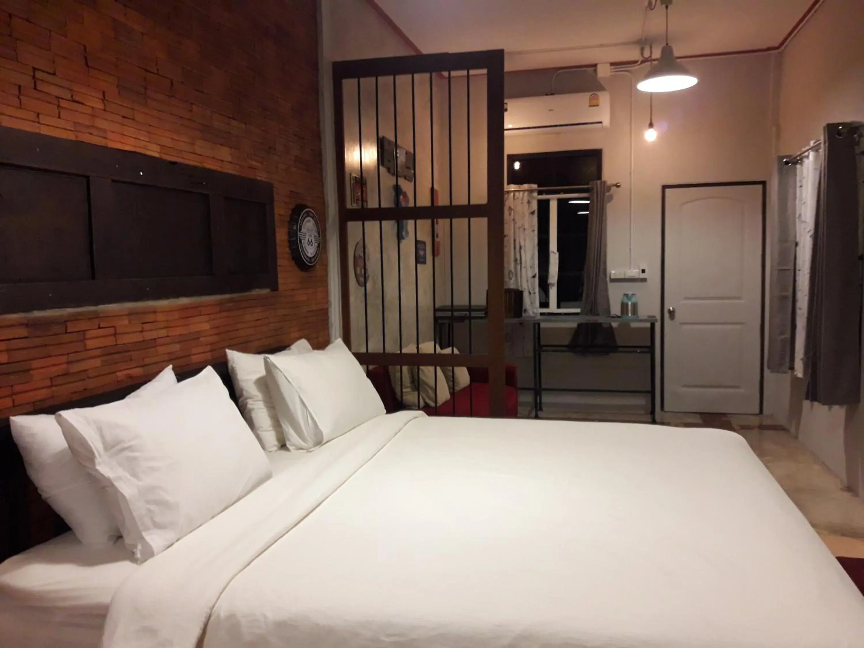 Deluxe Double Room in Baan Hotelier Resort Deluxe Double Room in Baan Hotelier Resort