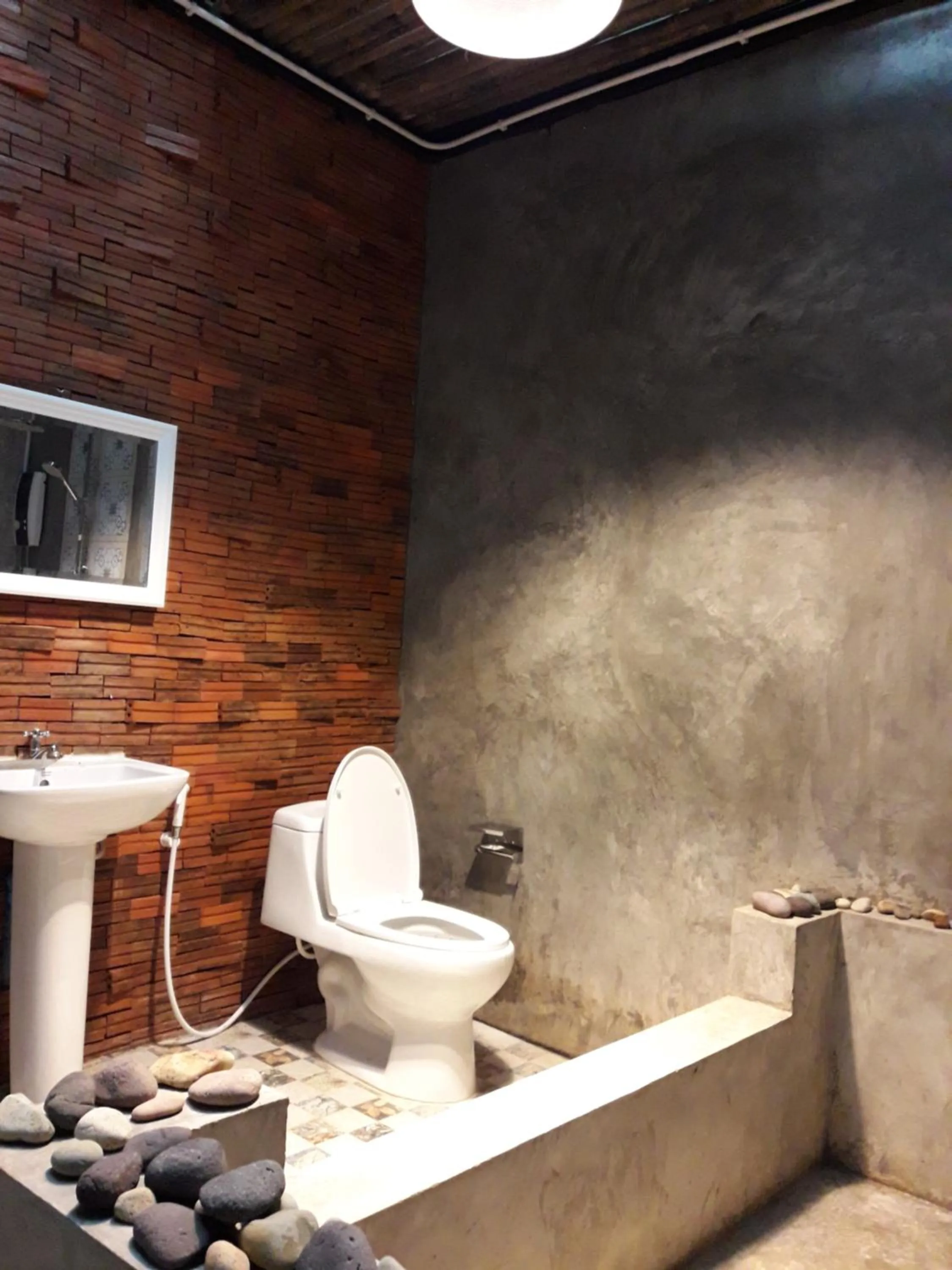 Bathroom in Baan Hotelier Resort