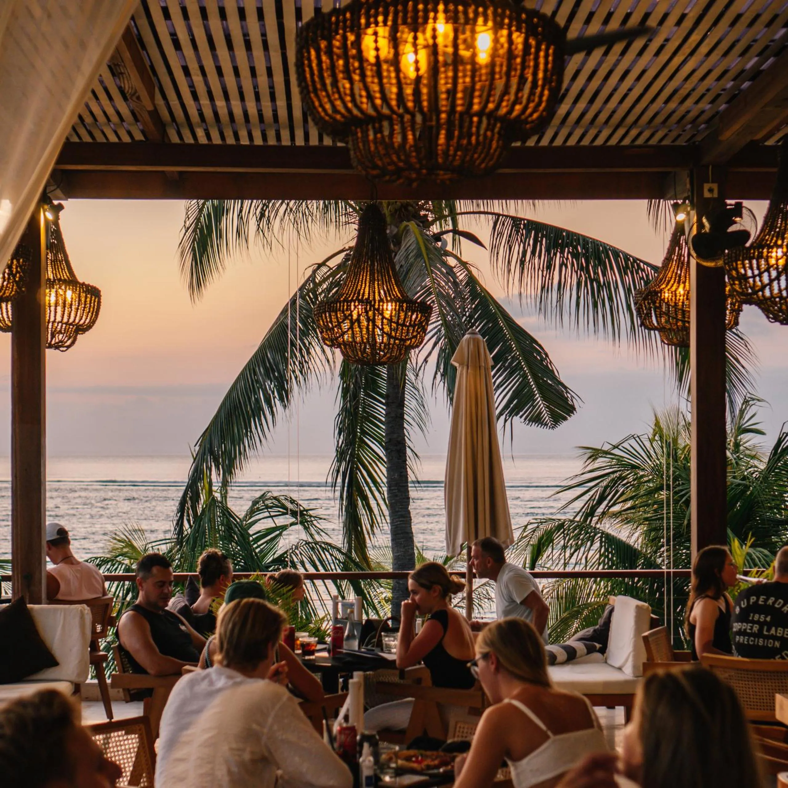 Ohana's Beachfront Resort & Beach Club