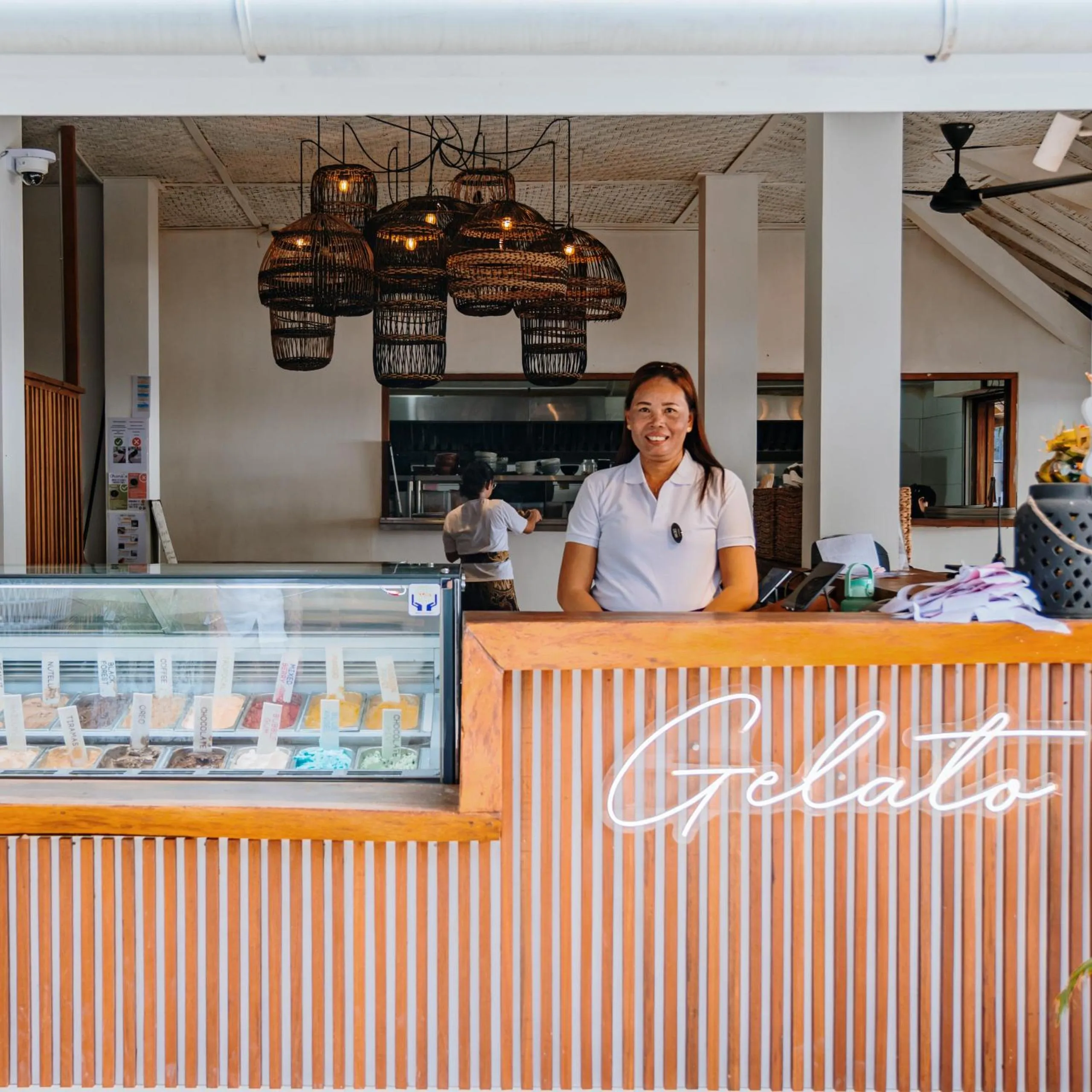 Ohana's Beachfront Resort & Beach Club