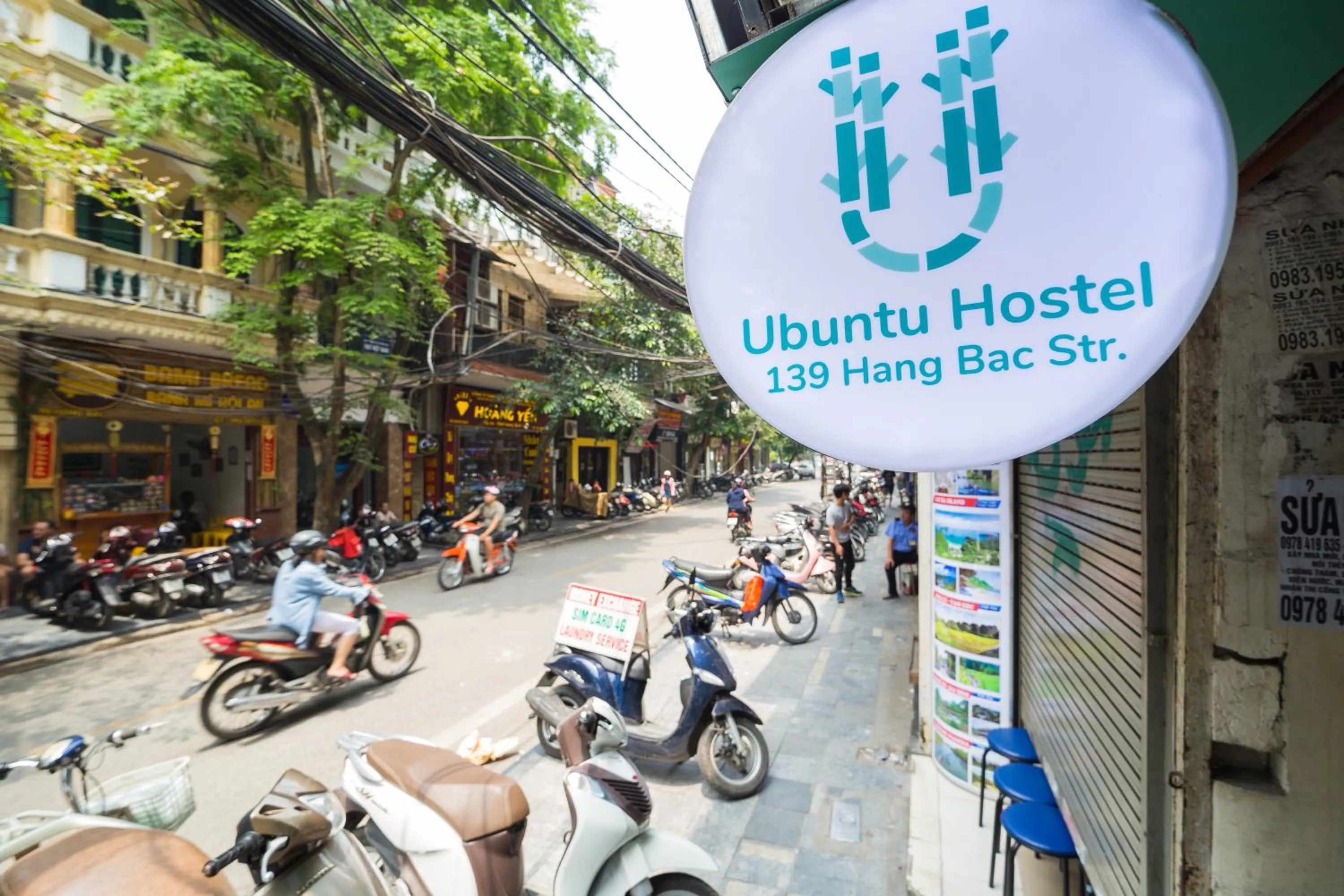 Property building in Ubuntu Hostel and Tour