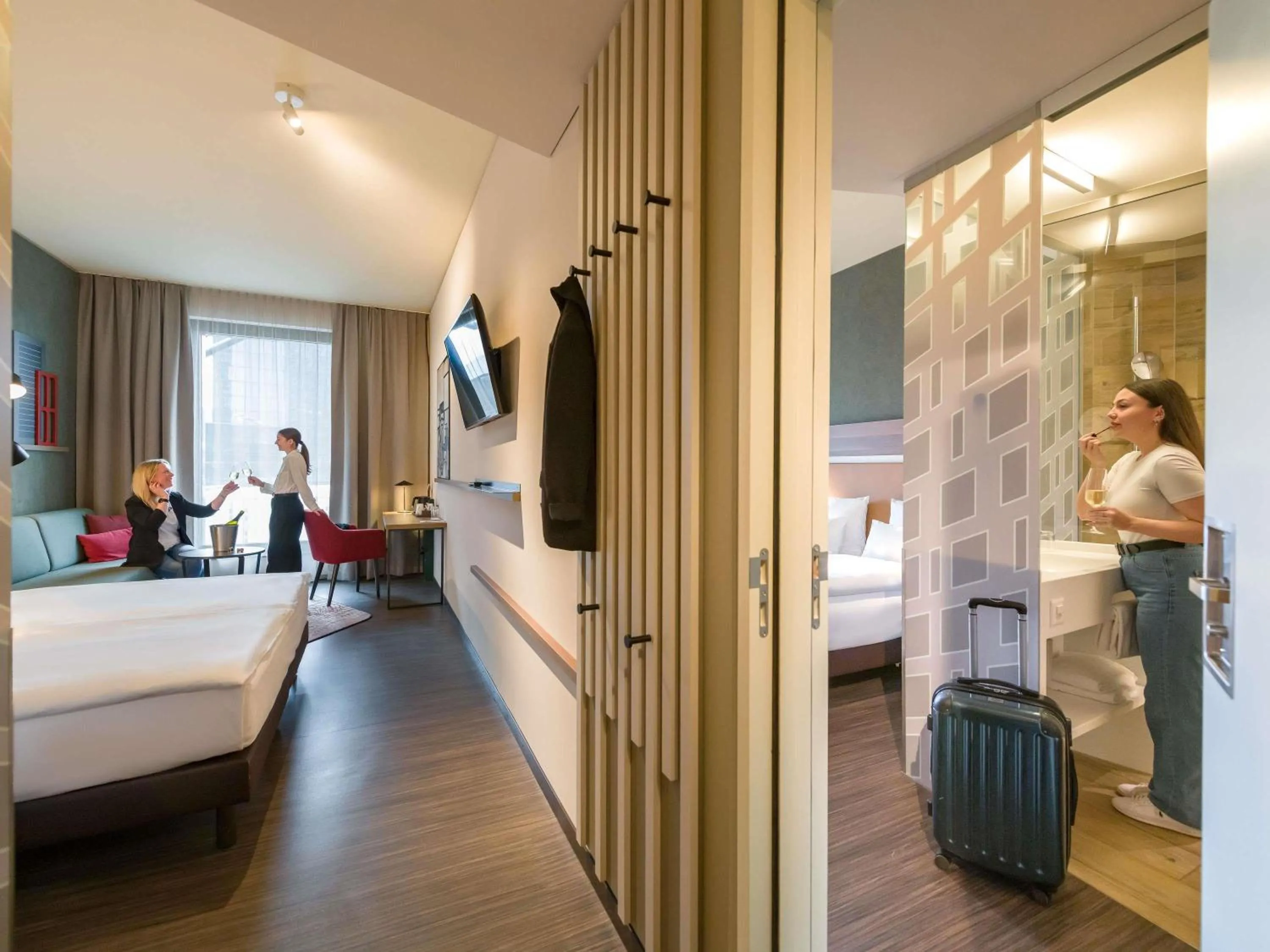 Bedroom, Bed in Mercure Zürich City