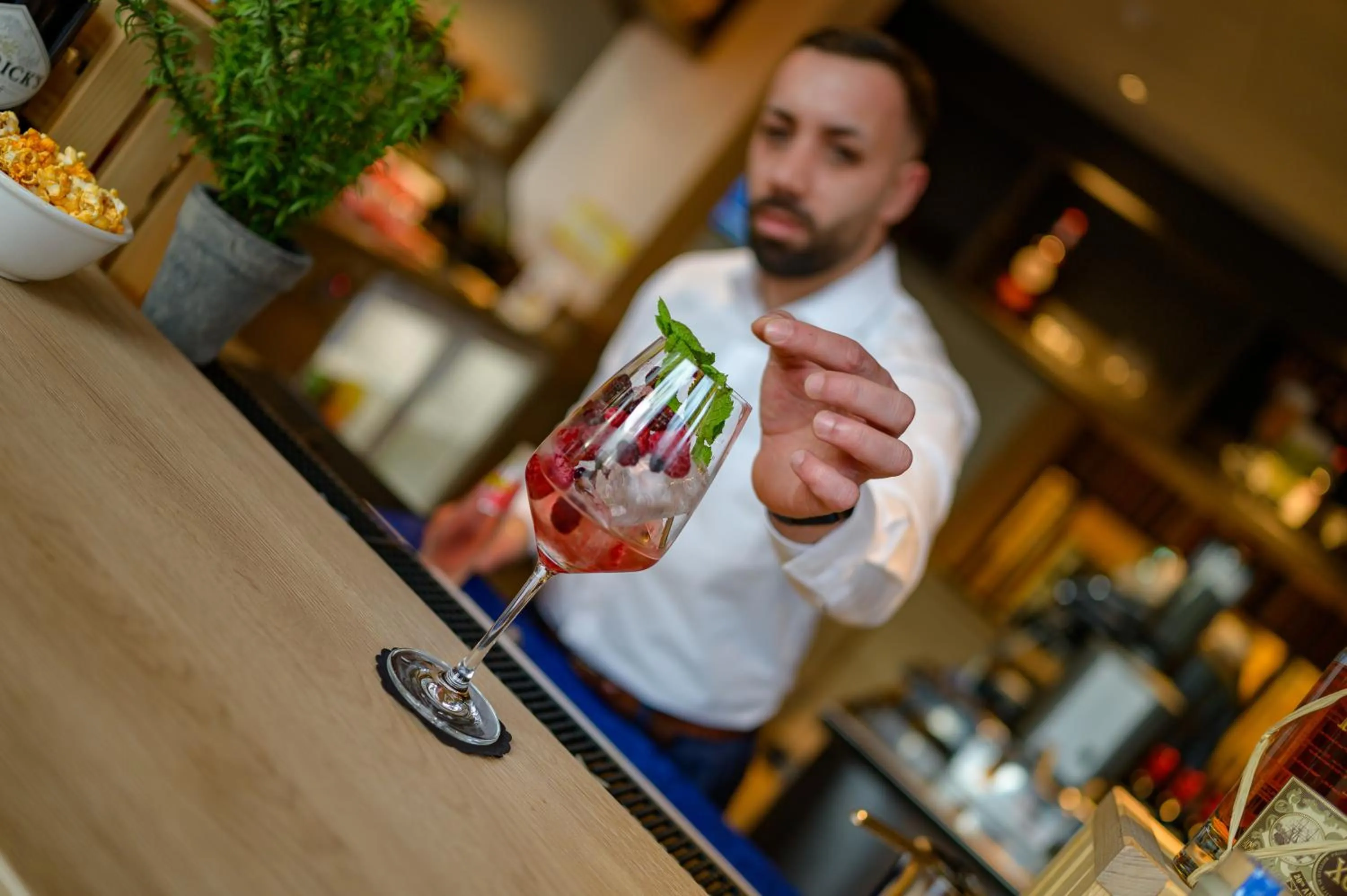 Lounge or bar in Mercure Zürich City