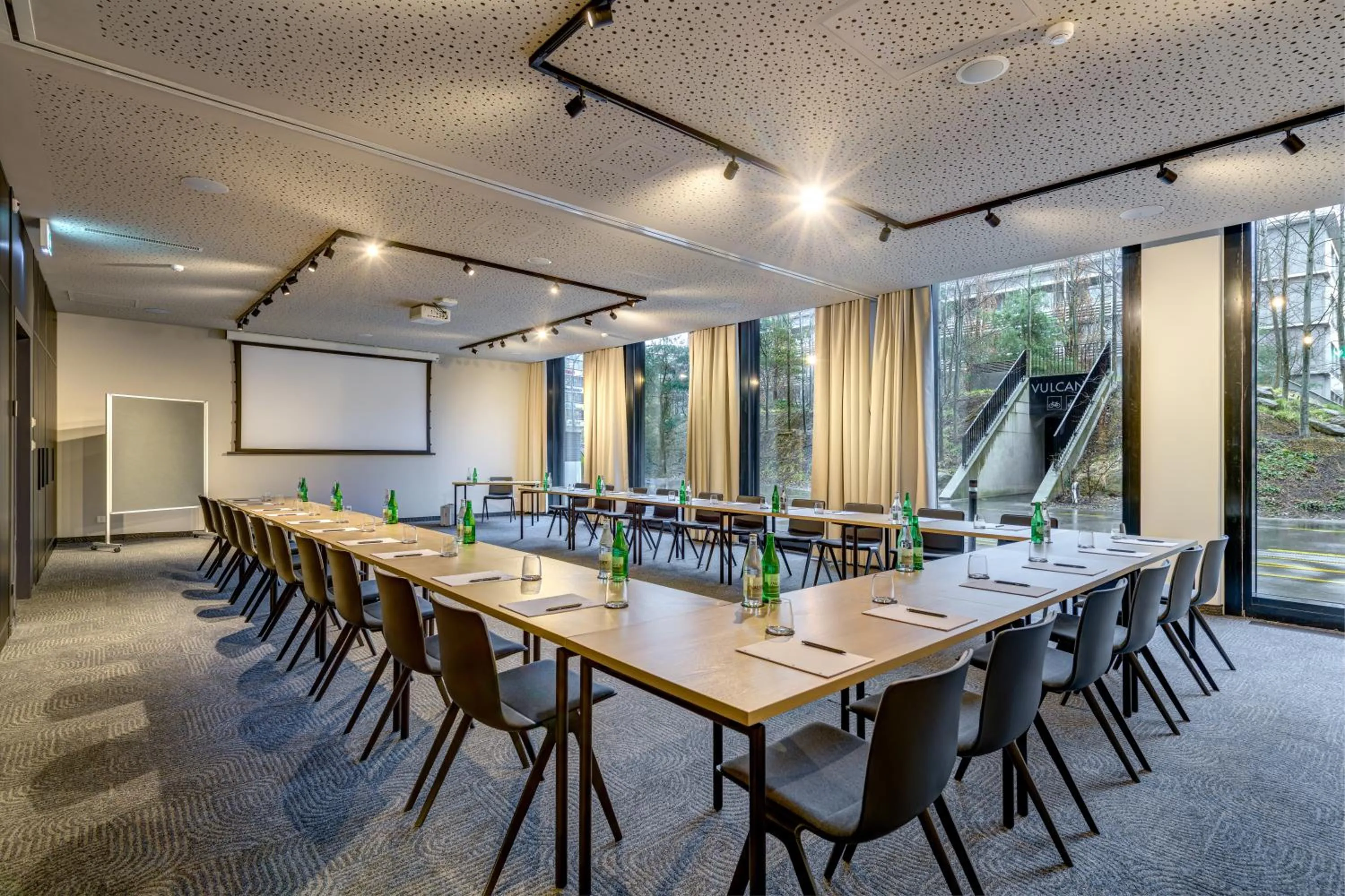 Meeting/conference room in Mercure Zürich City