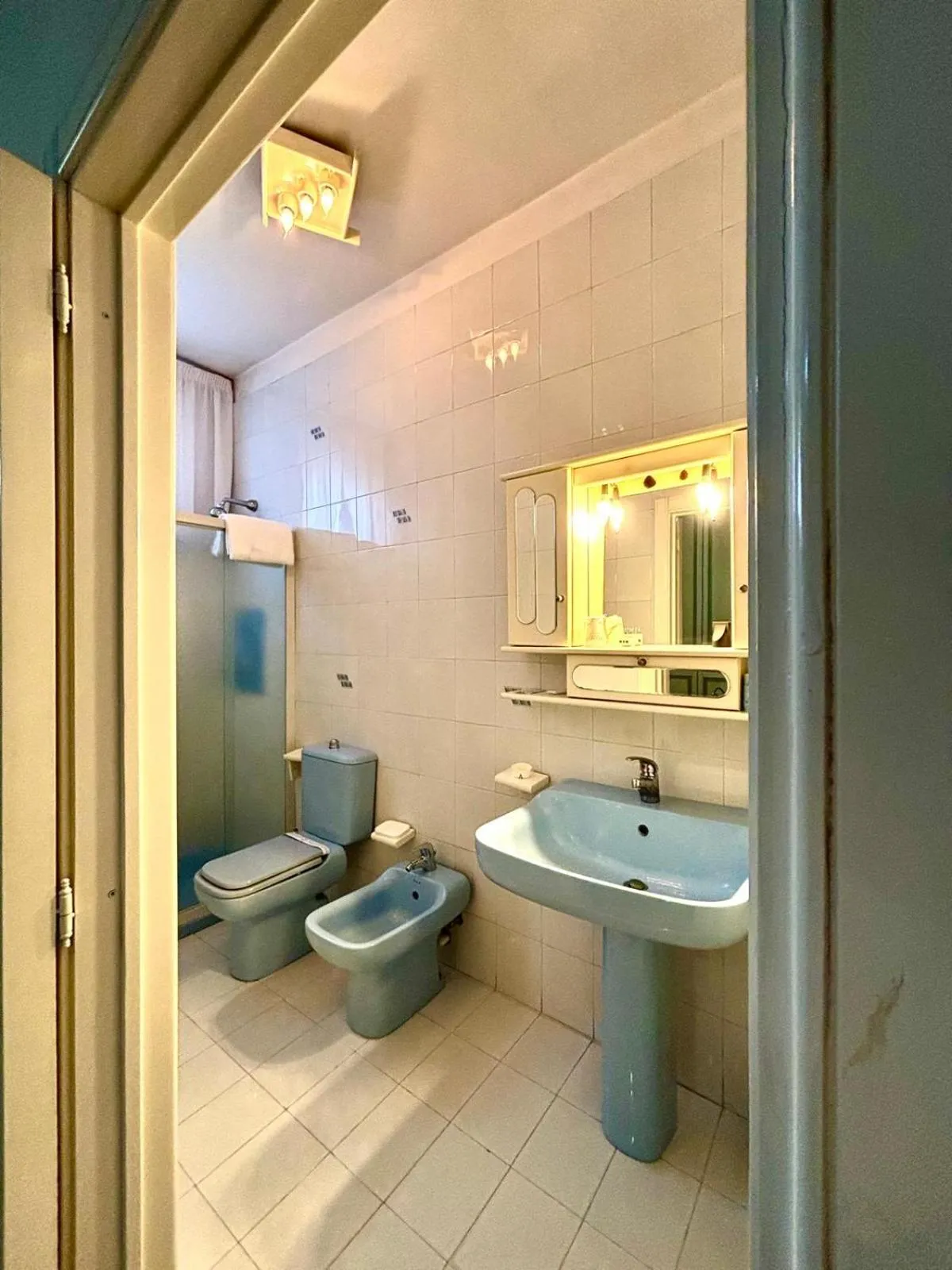 Shower in Hotel Imperiale