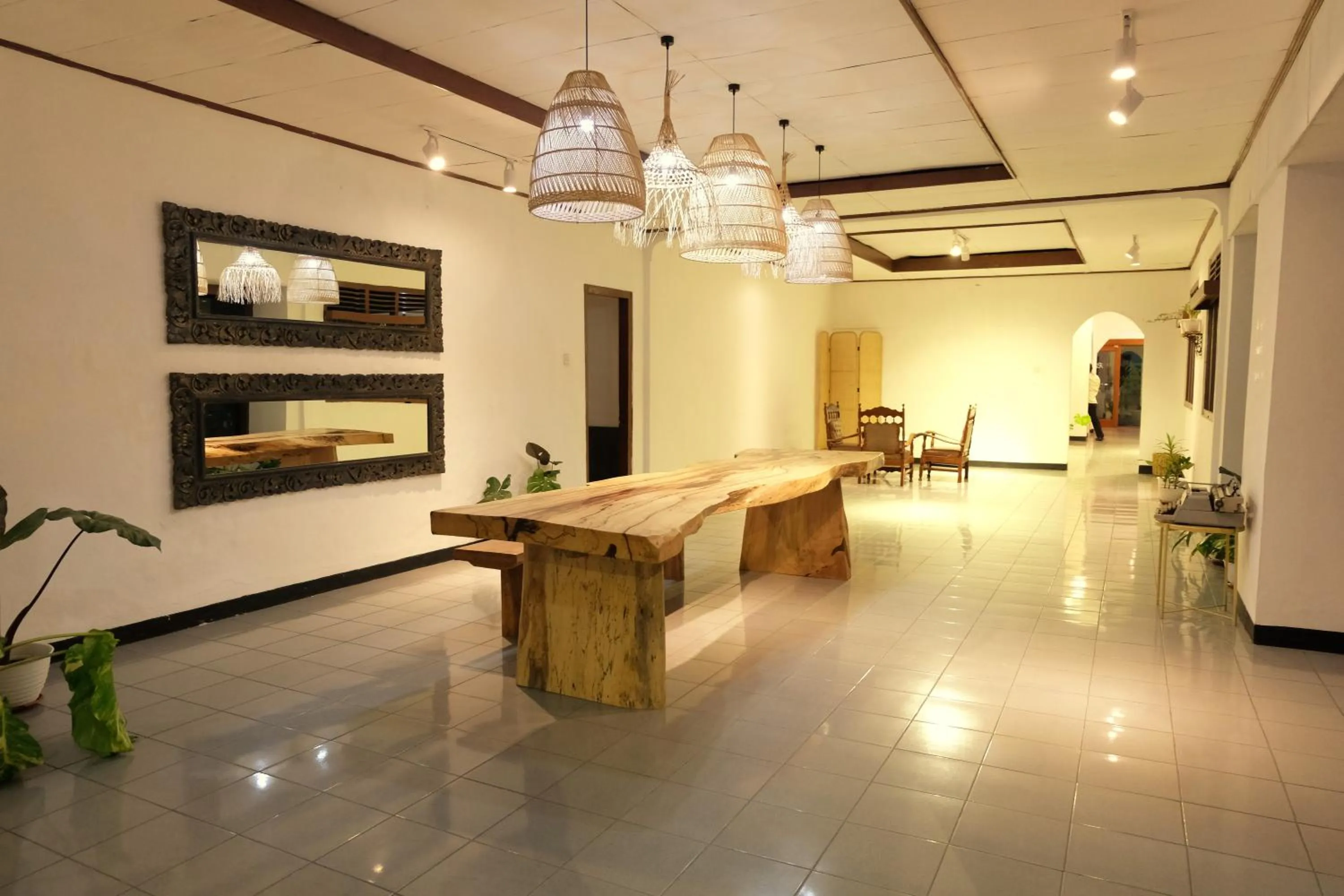 Rarem Bed & Breakfast