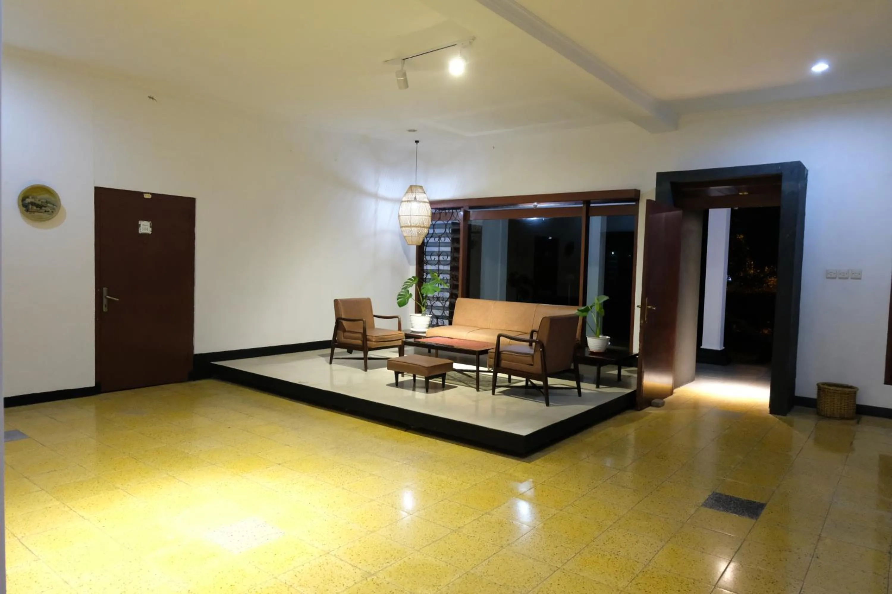 Rarem Bed & Breakfast