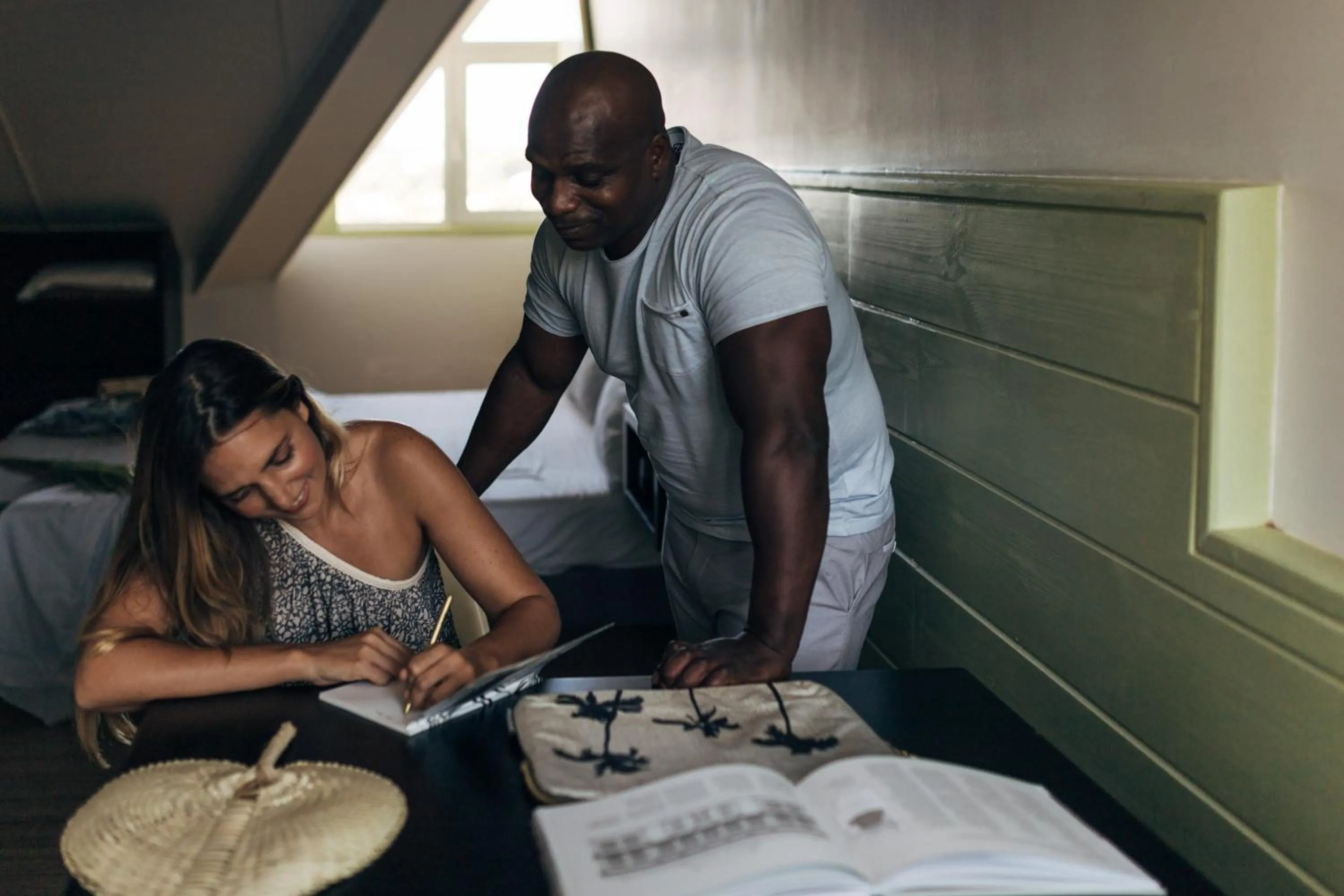 People in Résidence l'Archipel