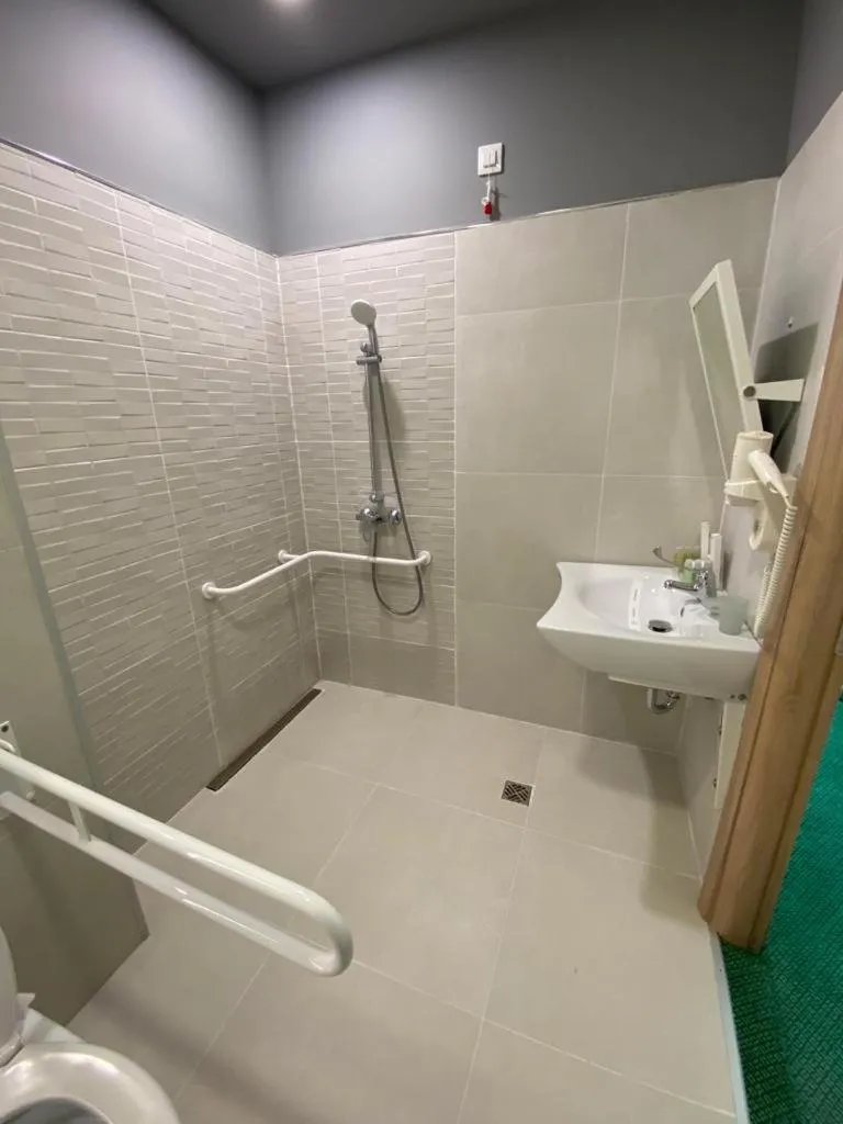 Bathroom in Hotel Malibu