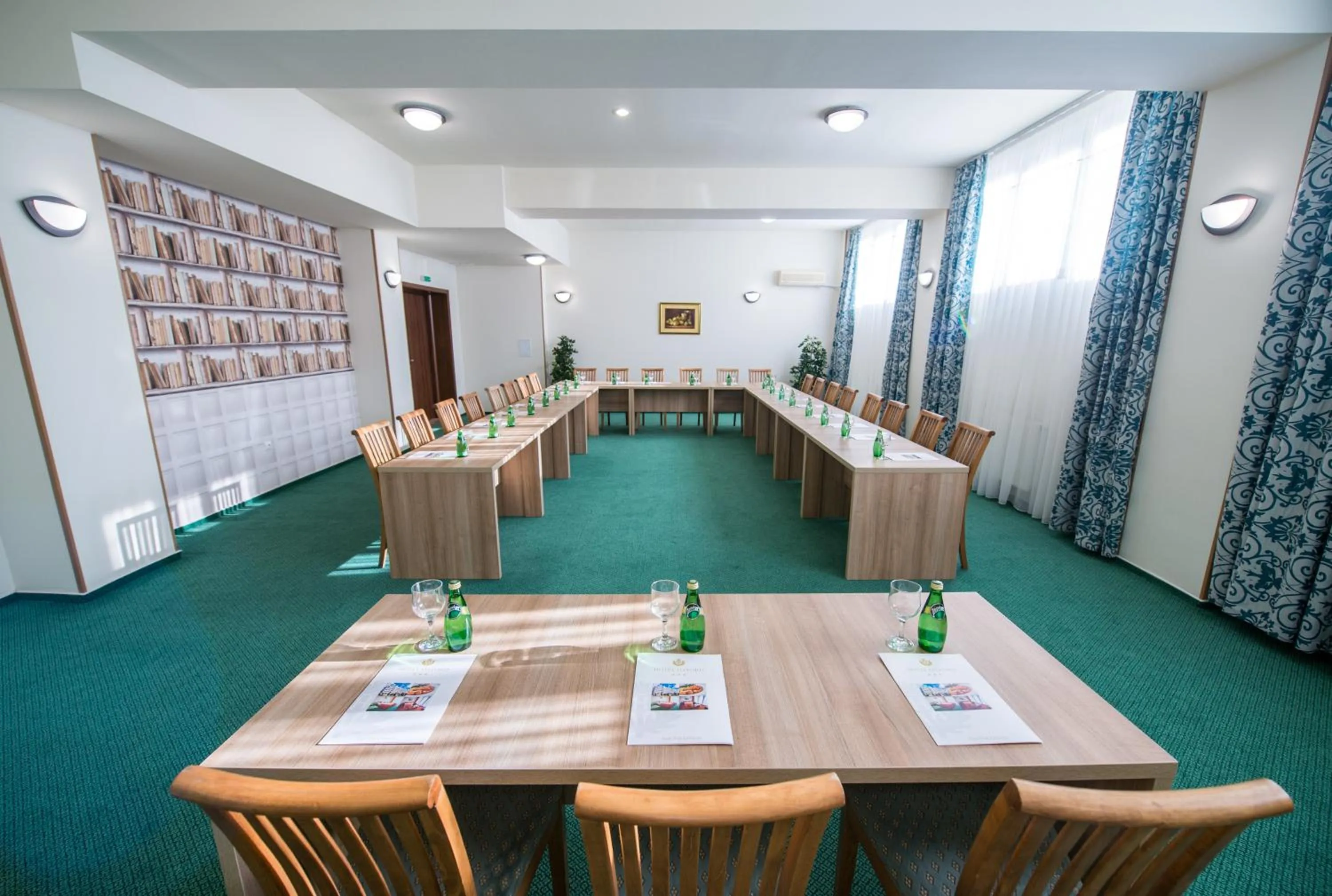 Business facilities in Hotel Oxford