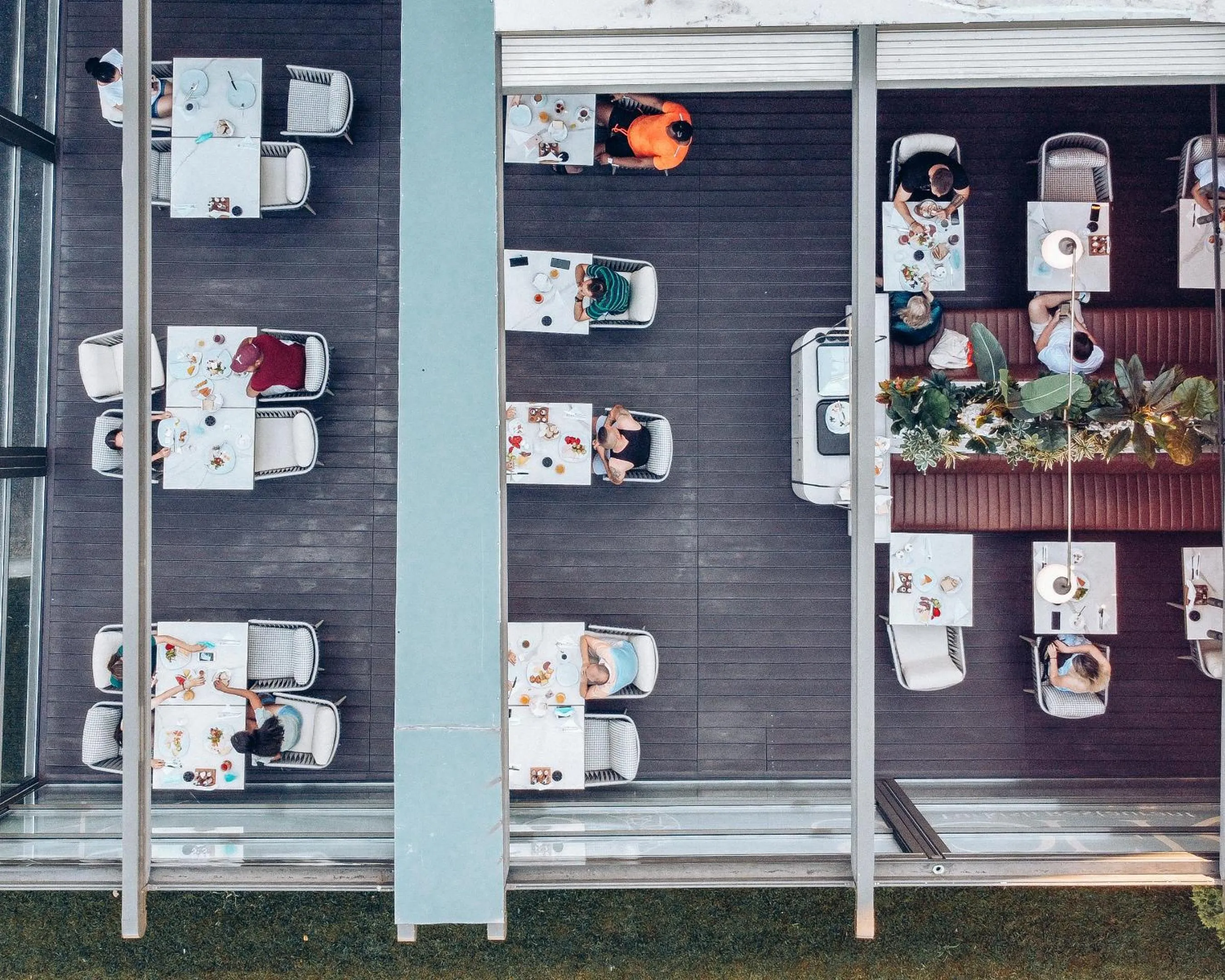 Restaurant/places to eat in Hotel Oxford