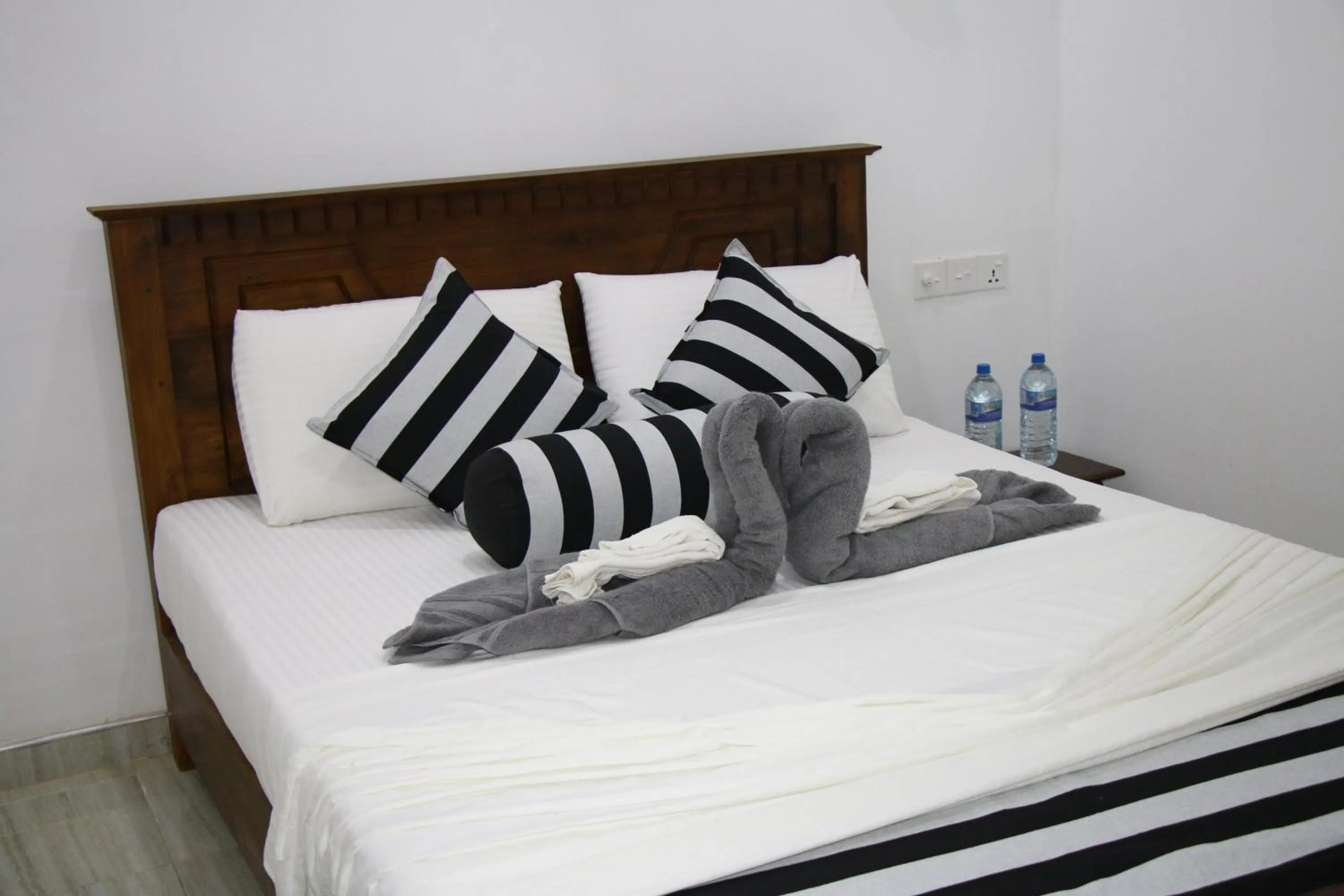 Bedroom, Bed in Green Garden Resort