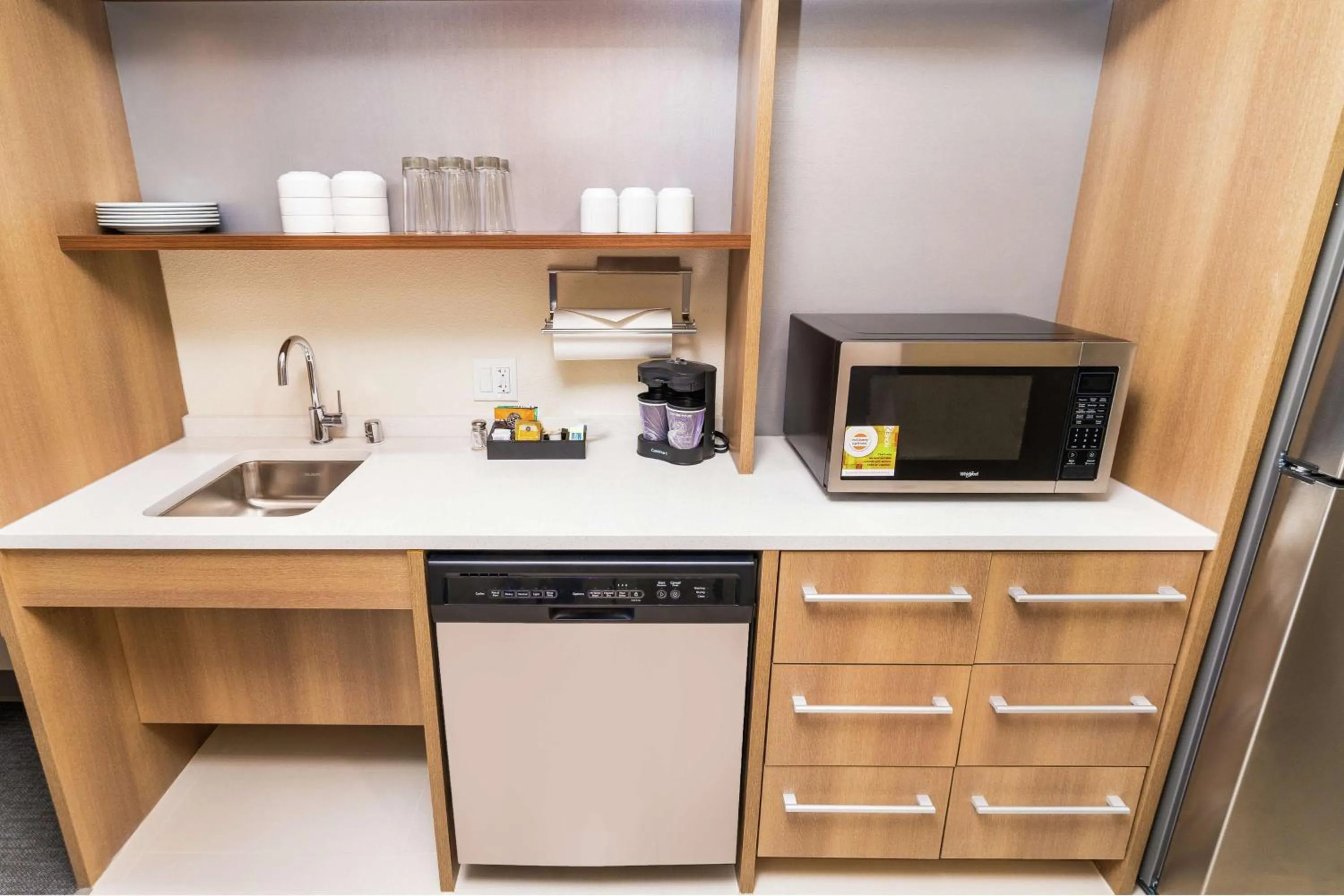 Kitchen or kitchenette in Home2 Suites by Hilton Las Vegas Stadium District