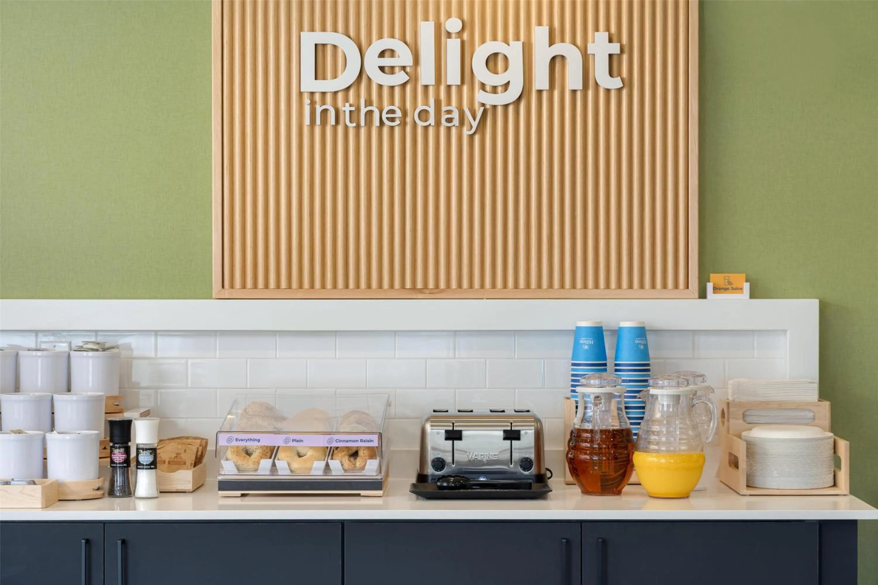 Breakfast in Spark By Hilton Woodstock