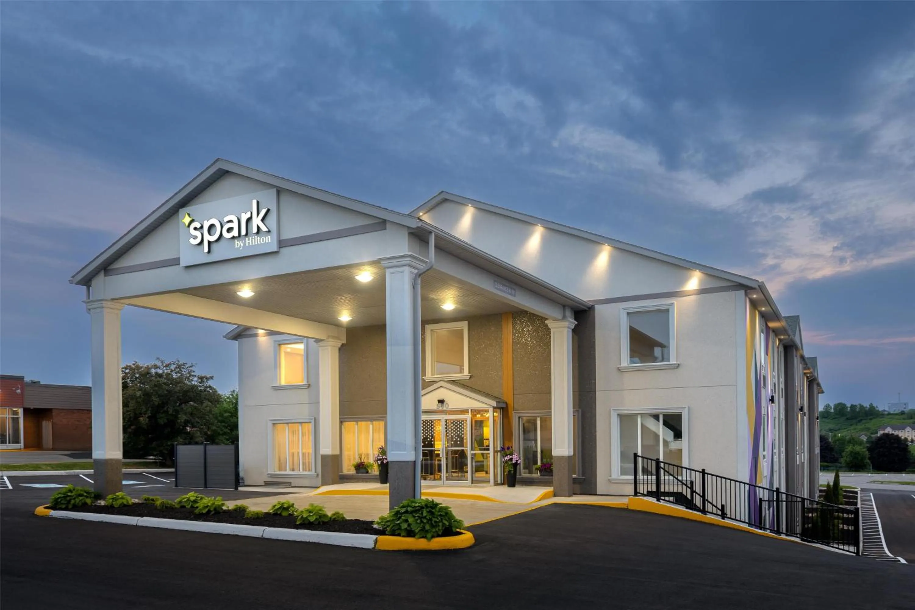 Property building in Spark By Hilton Woodstock