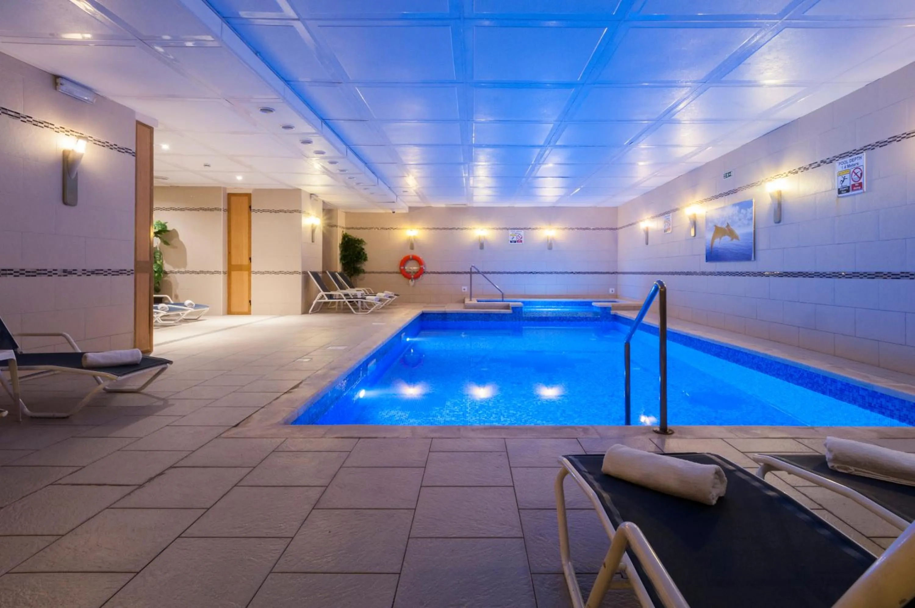 Swimming pool in ROOMS by Alexandra Hotel