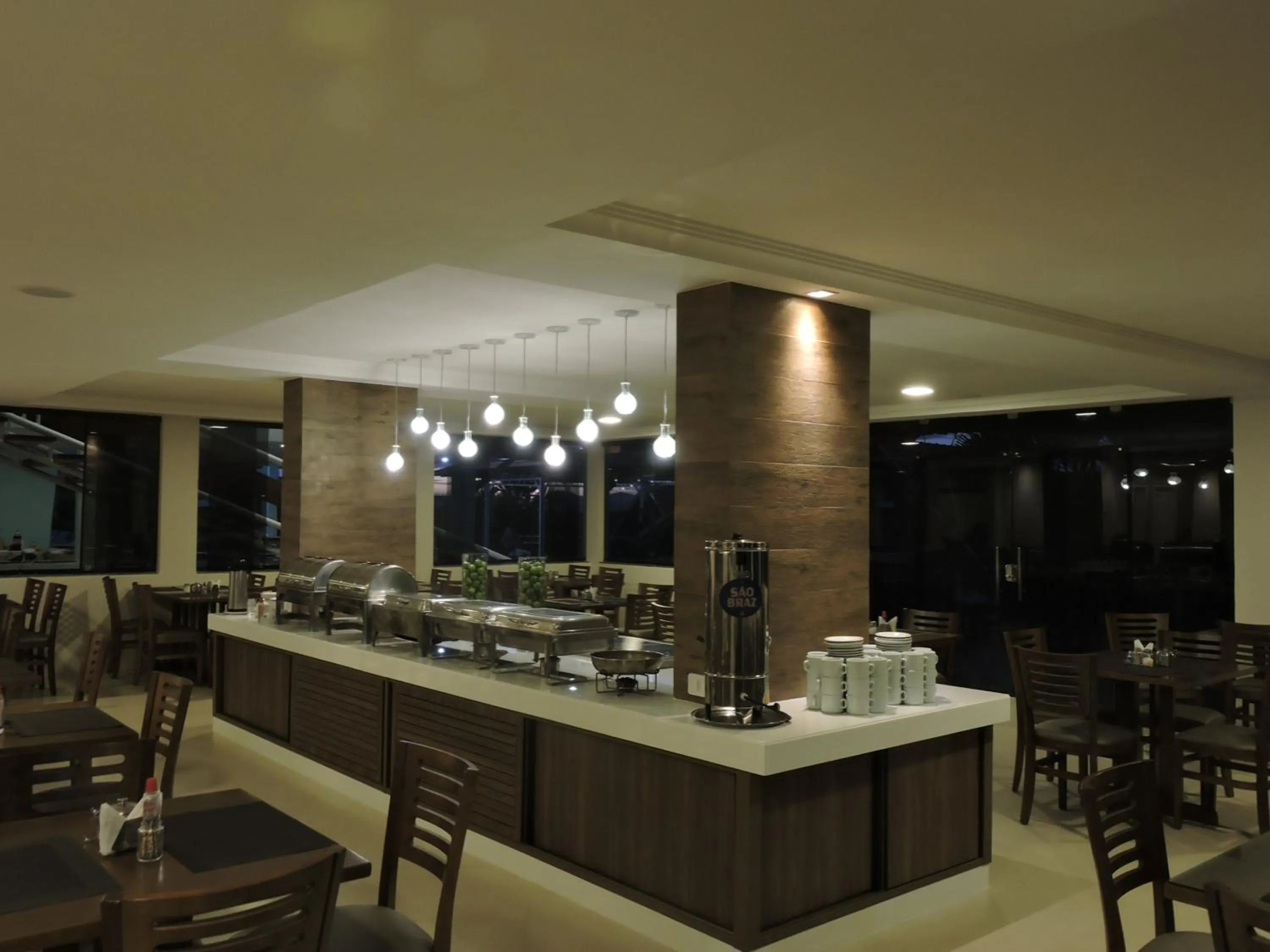 Restaurant/places to eat in Caruaru Park Hotel