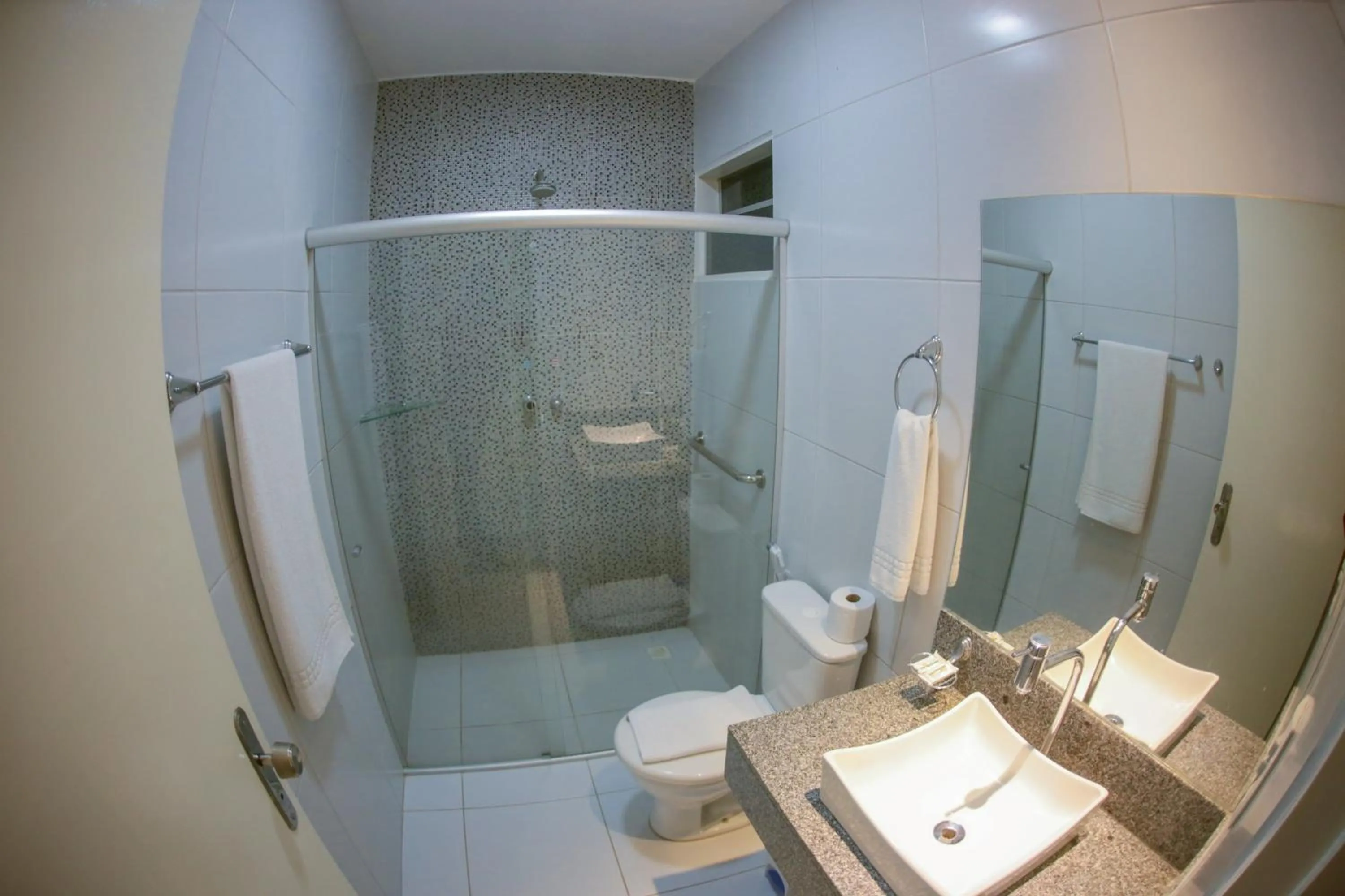 Bathroom in Caruaru Park Hotel