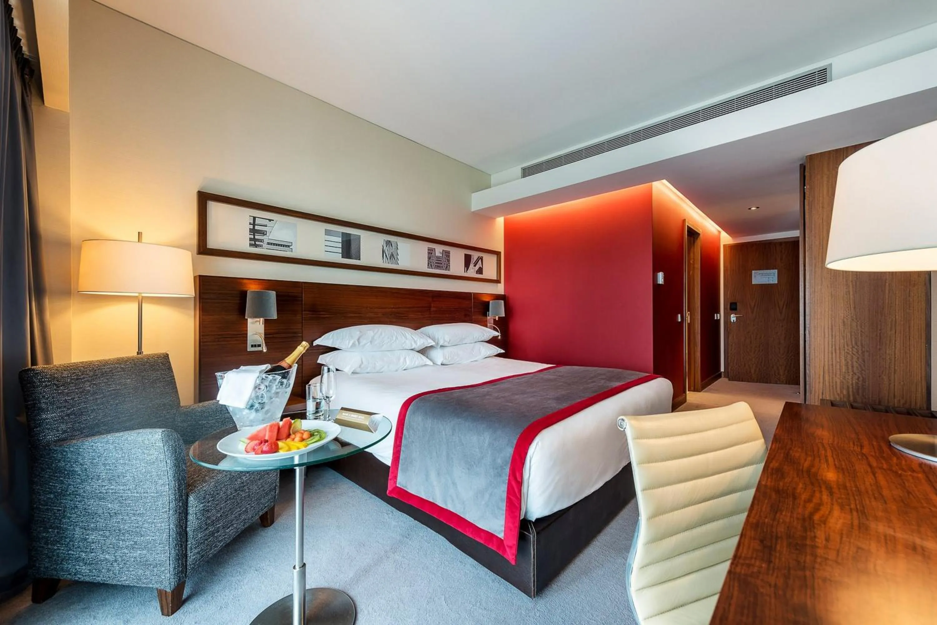 Bedroom, Bed in Lagoas Park Hotel