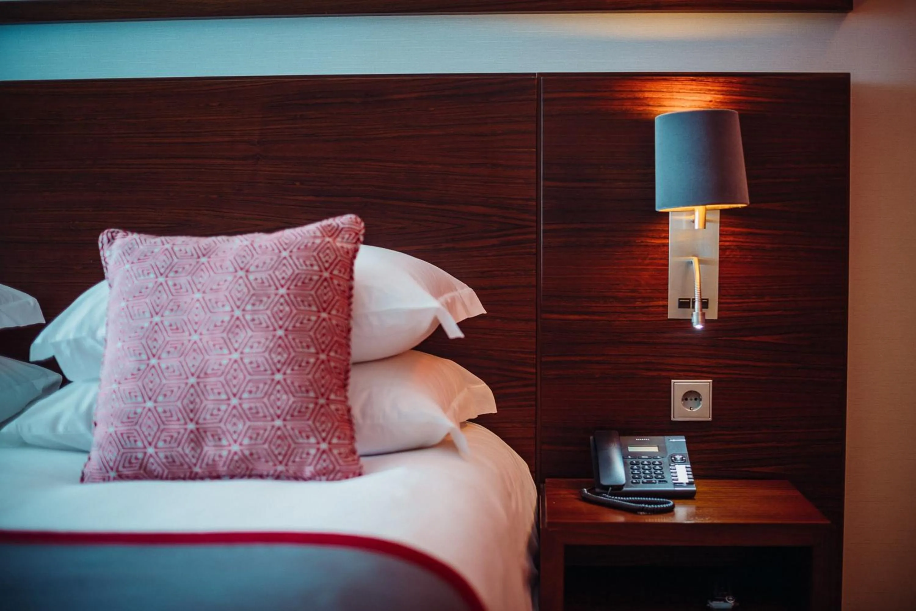 Bed in Lagoas Park Hotel