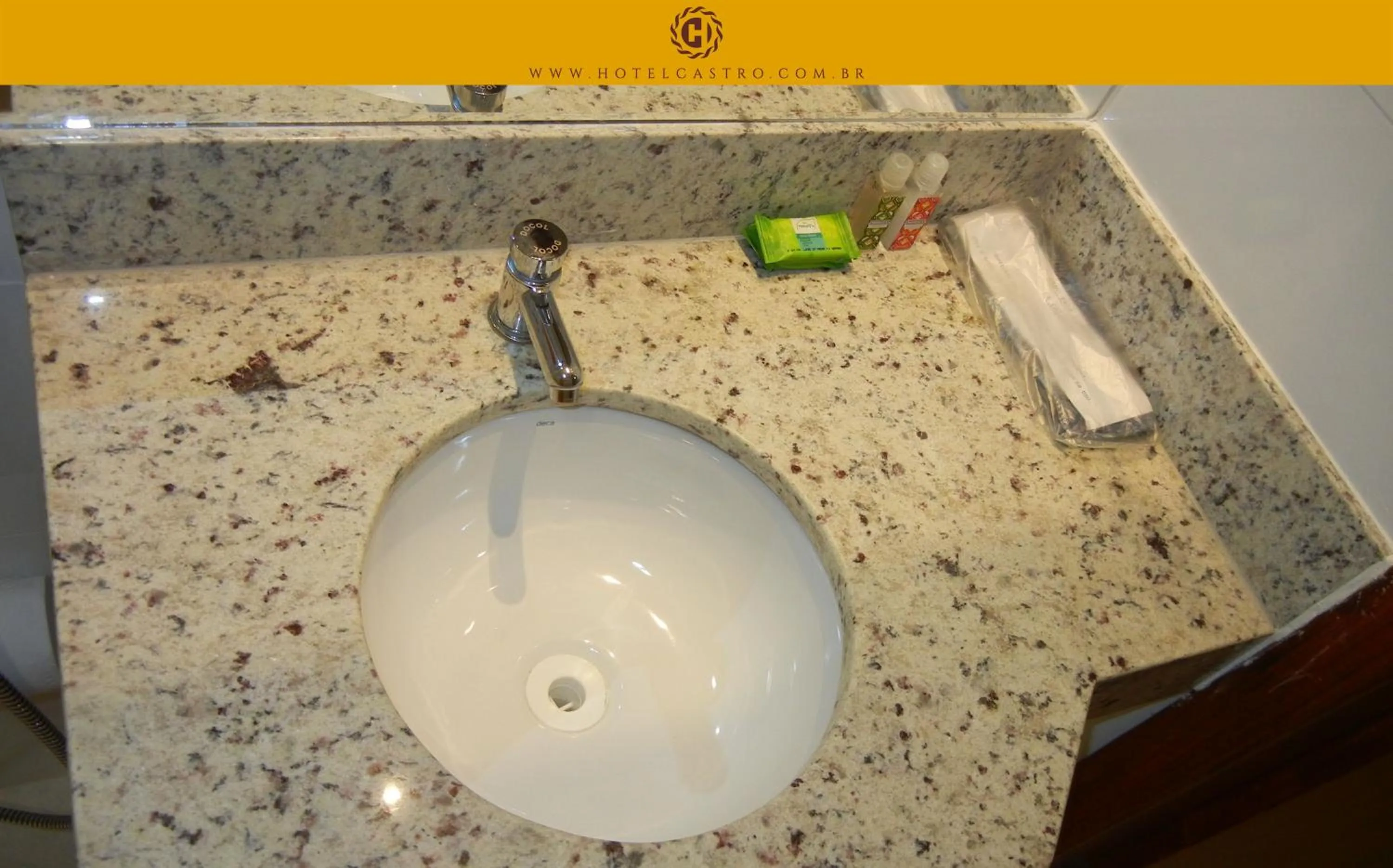 Toilet in Hotel Castro