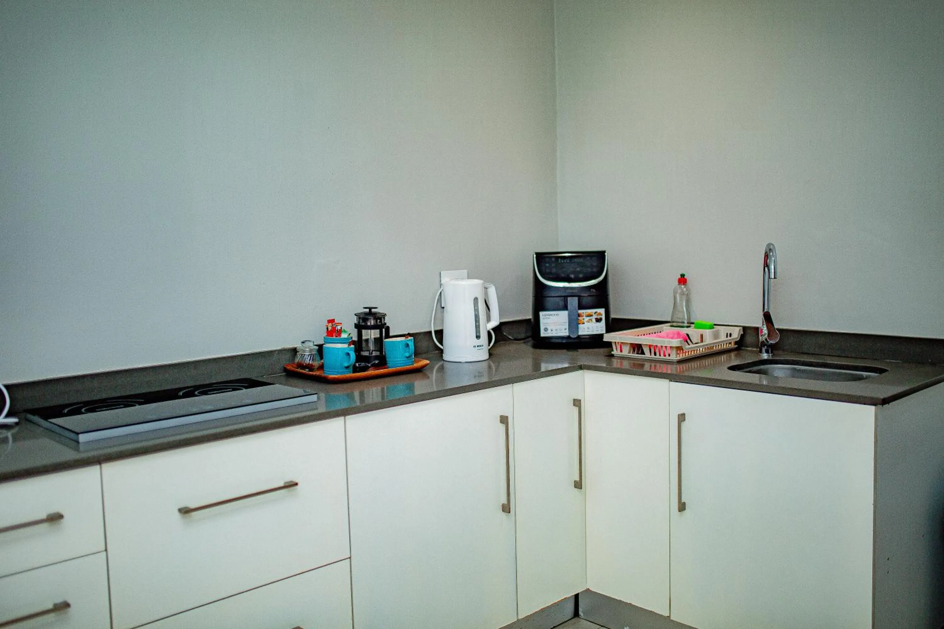 Coffee/tea facilities in Vetho House Villa Ballito