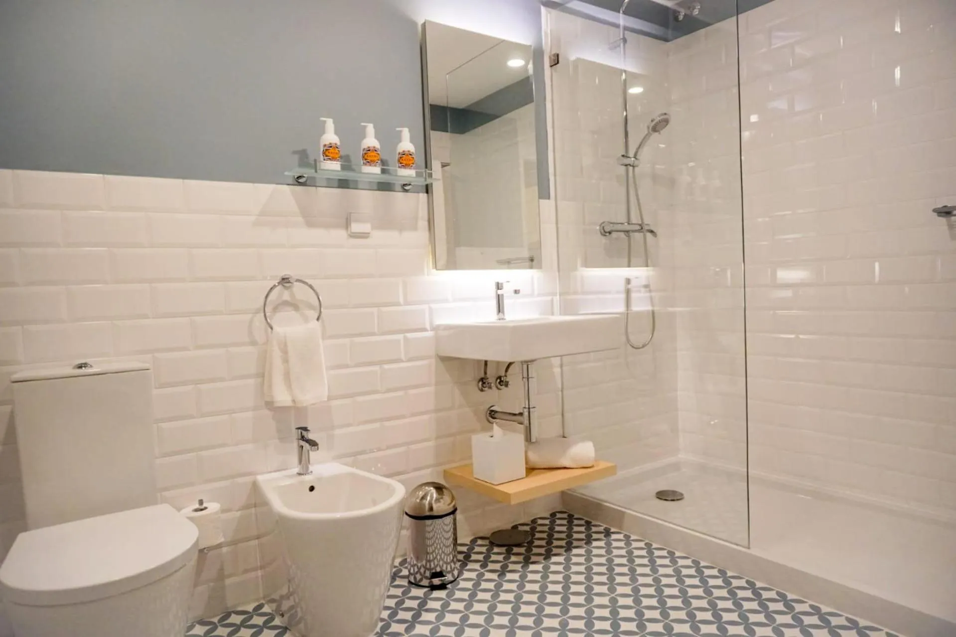 Shower in Malibu Foz Hotel - La Maison Younan