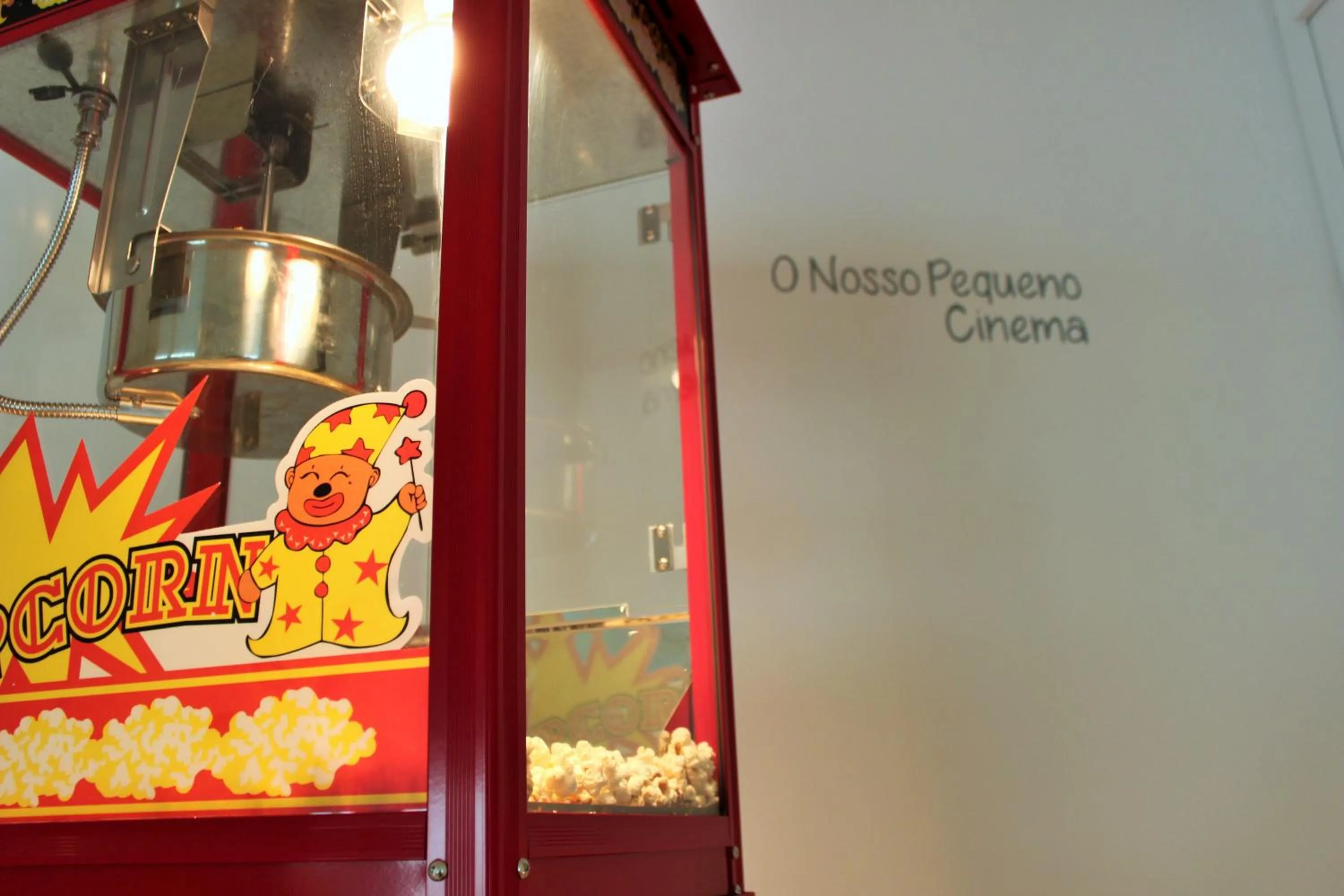 Decorative detail in Malibu Foz Hotel - La Maison Younan