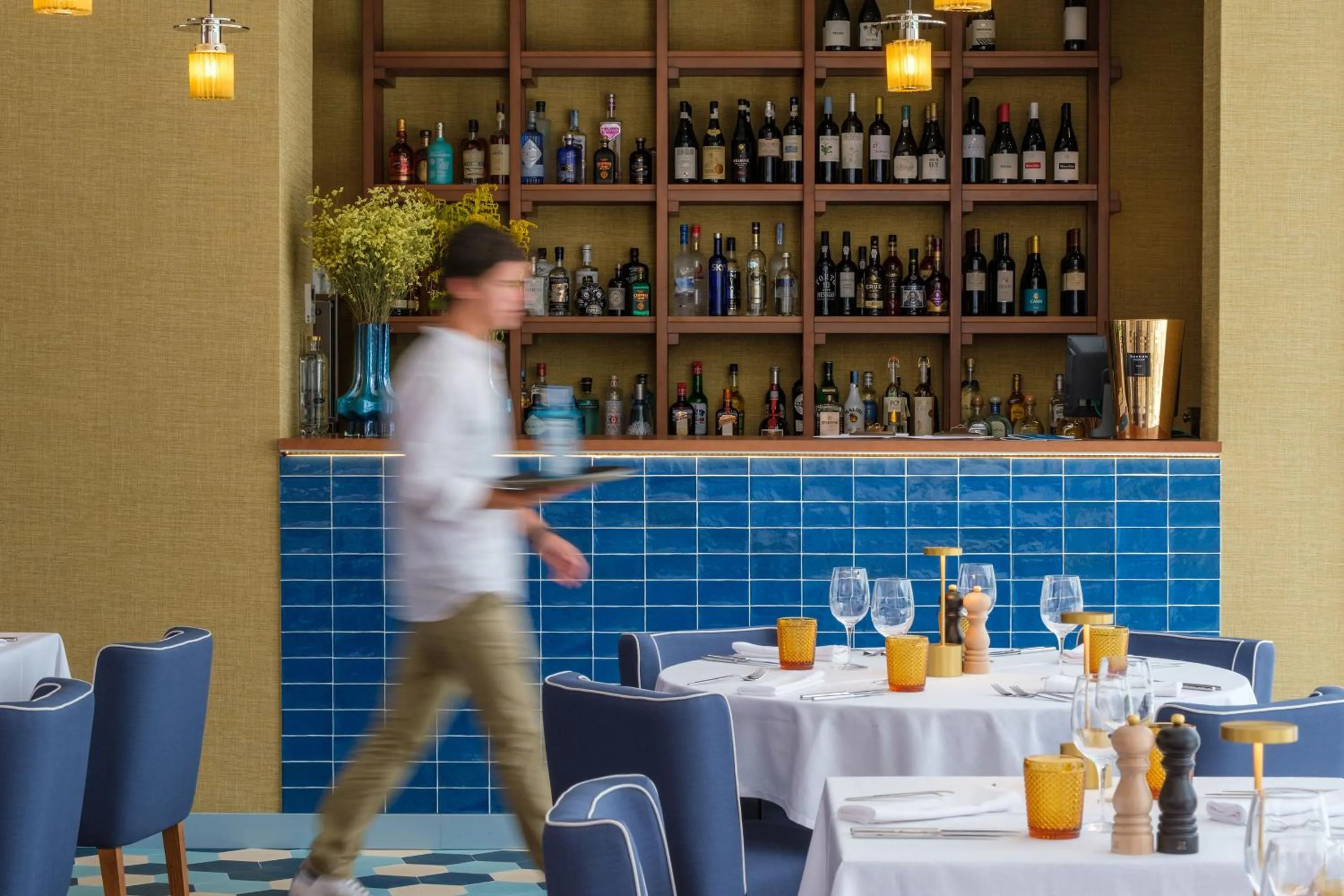 Staff in Malibu Foz Hotel - La Maison Younan