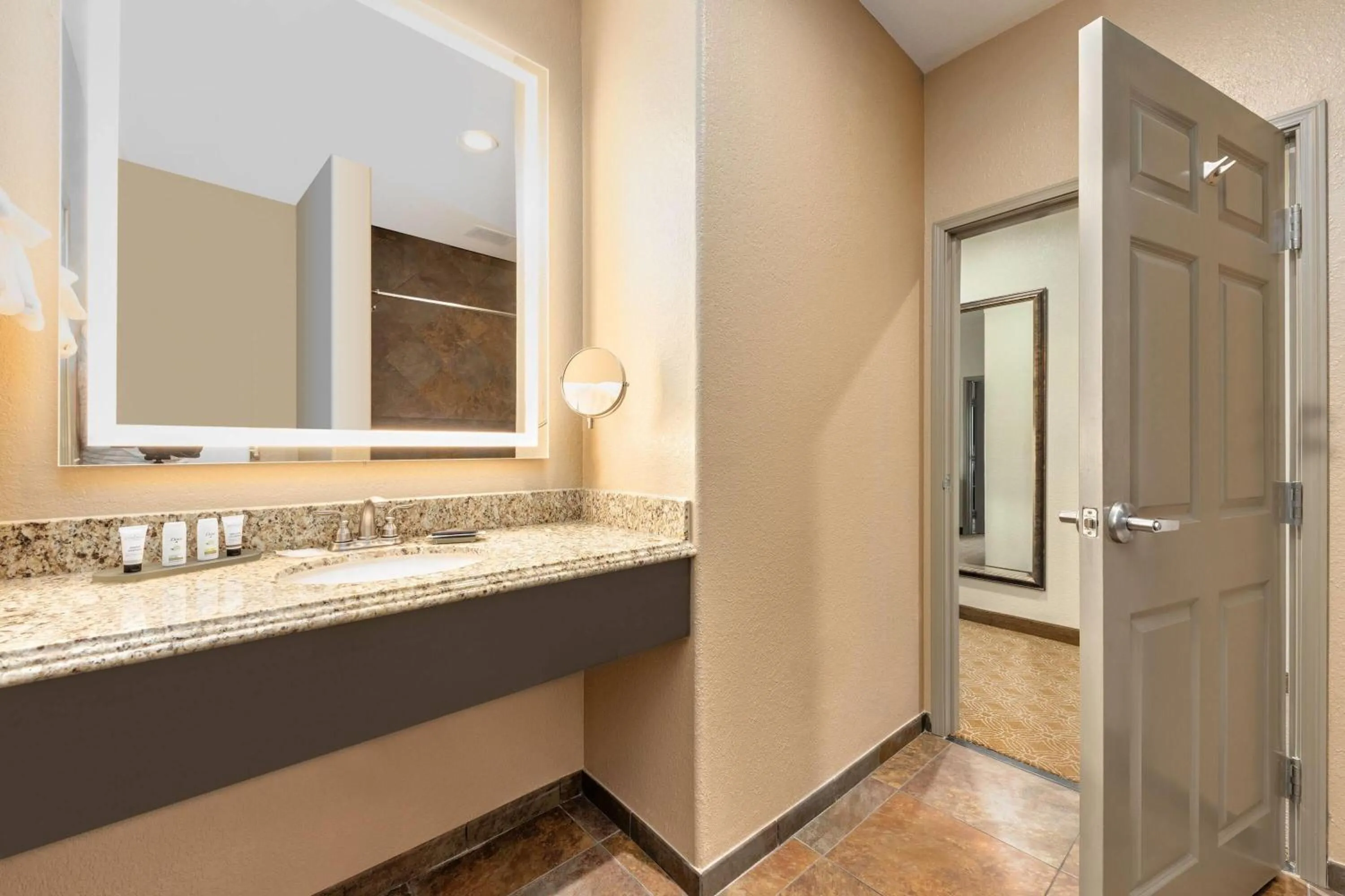 Bathroom in La Quinta by Wyndham Marble Falls