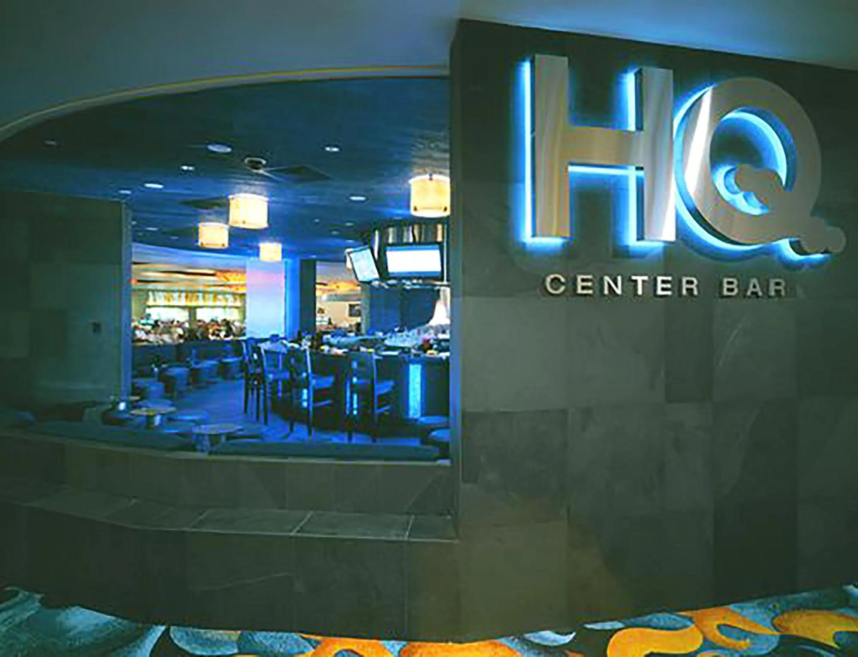 Lounge or bar in Bally's Lake Tahoe Casino Resort