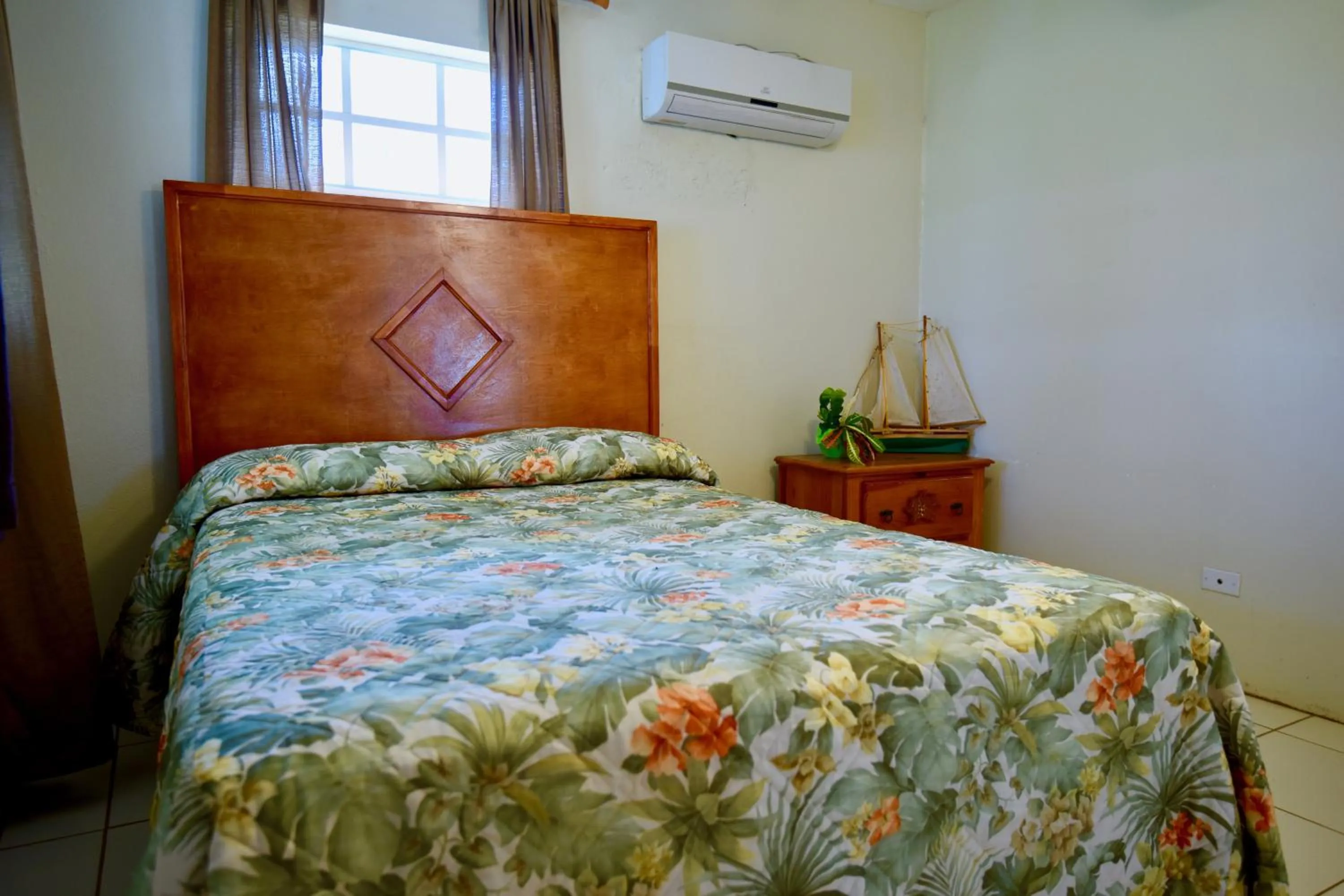 Bed in Nathan's Lodge