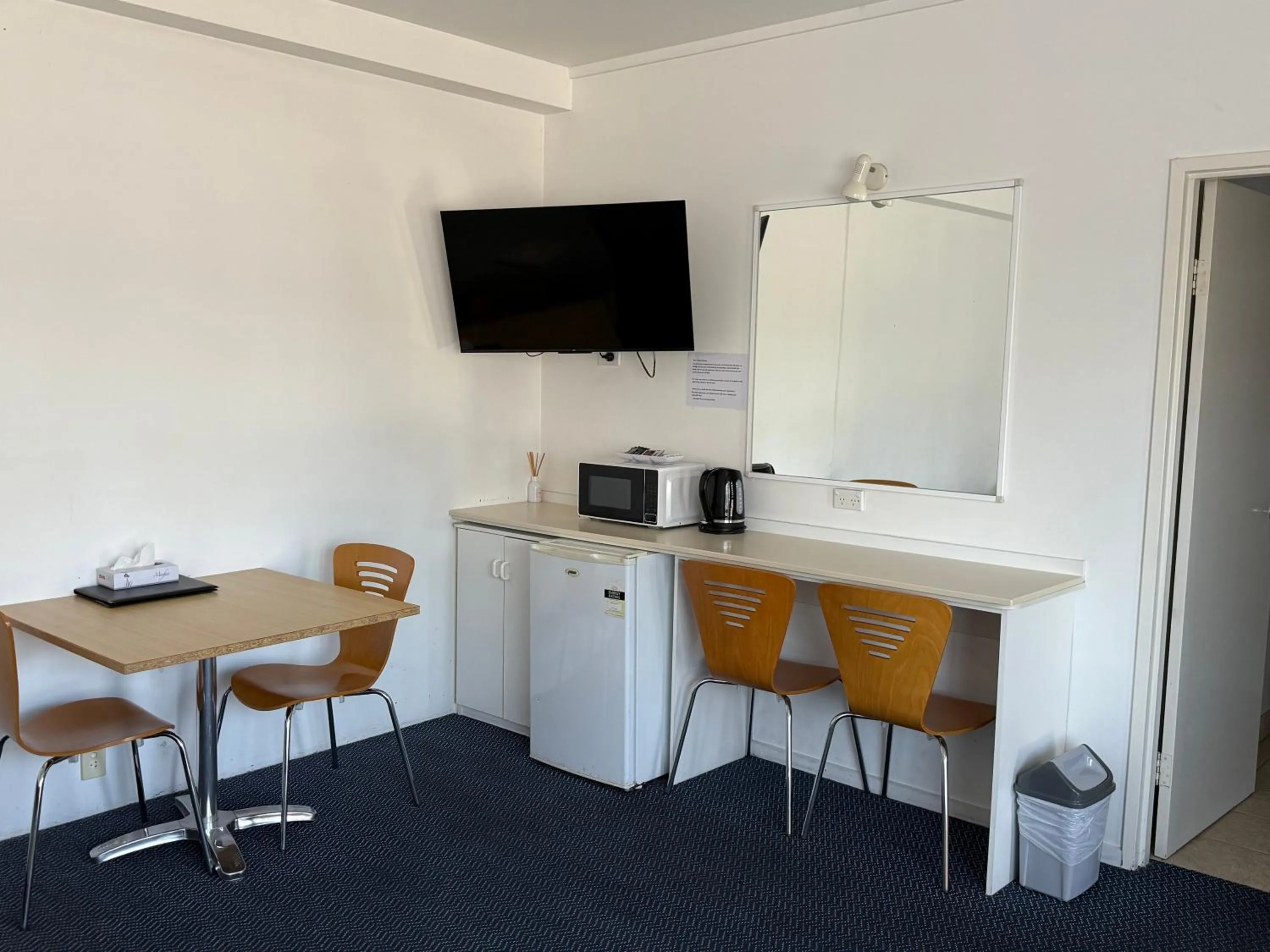 Dining area in Heyfield Motel and Apartments