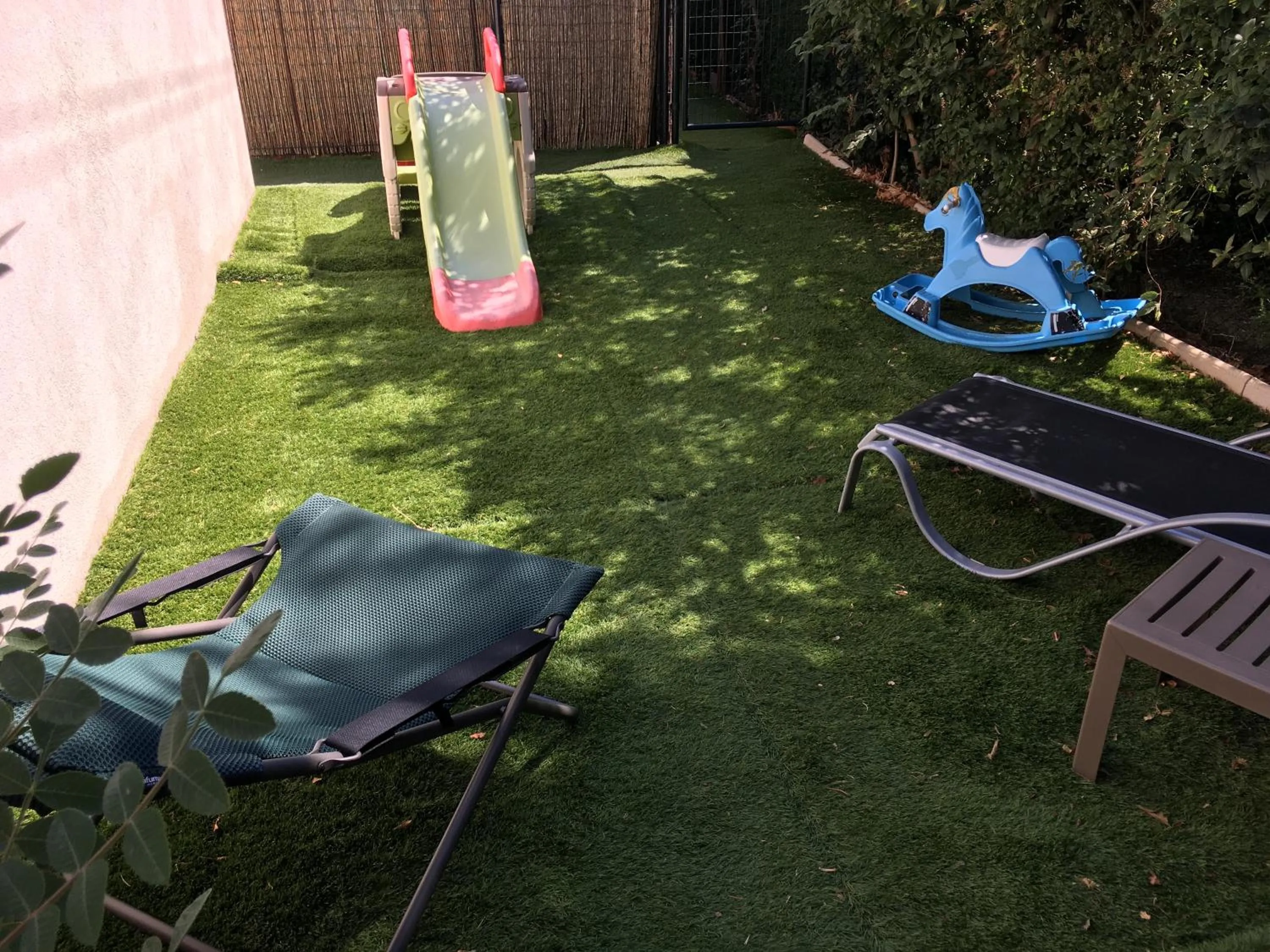 Children play ground in Cassis Ma Vie Là
