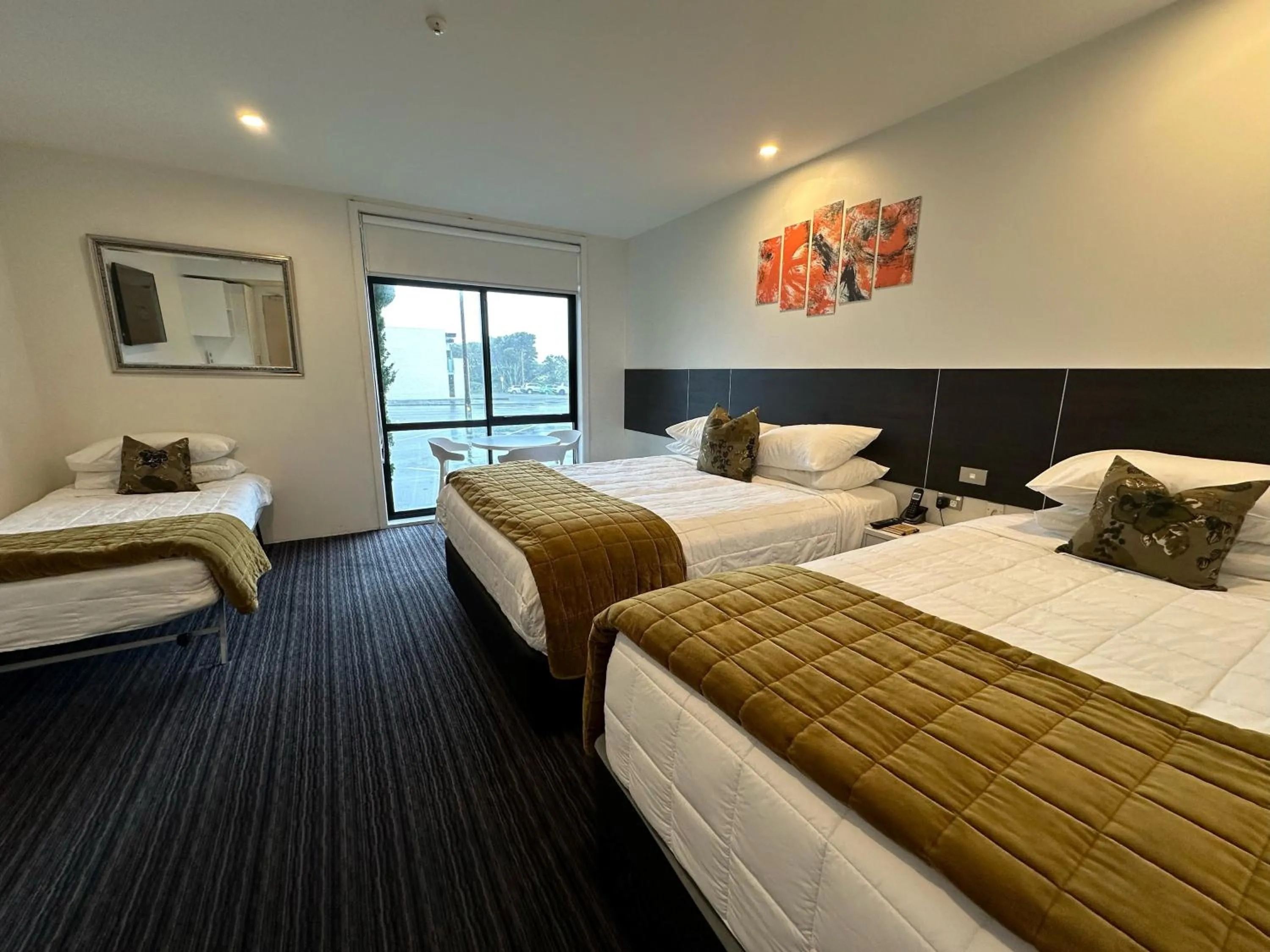 Bed in The Devon Hotel A Heritage Hotel