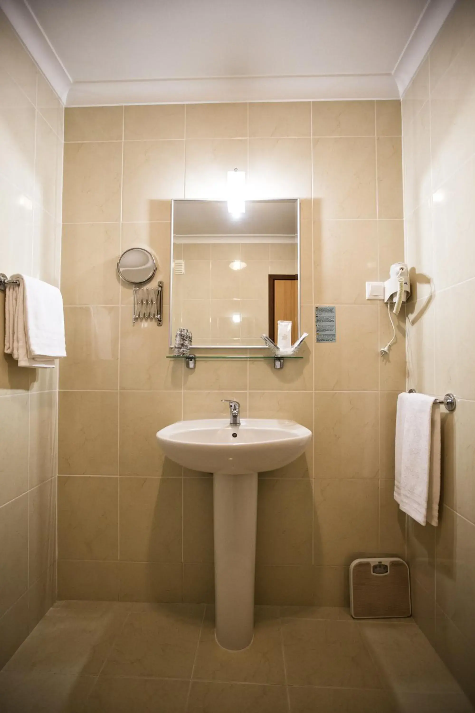 Twin Room in Hotel Santa Mafalda Twin Room in Hotel Santa Mafalda