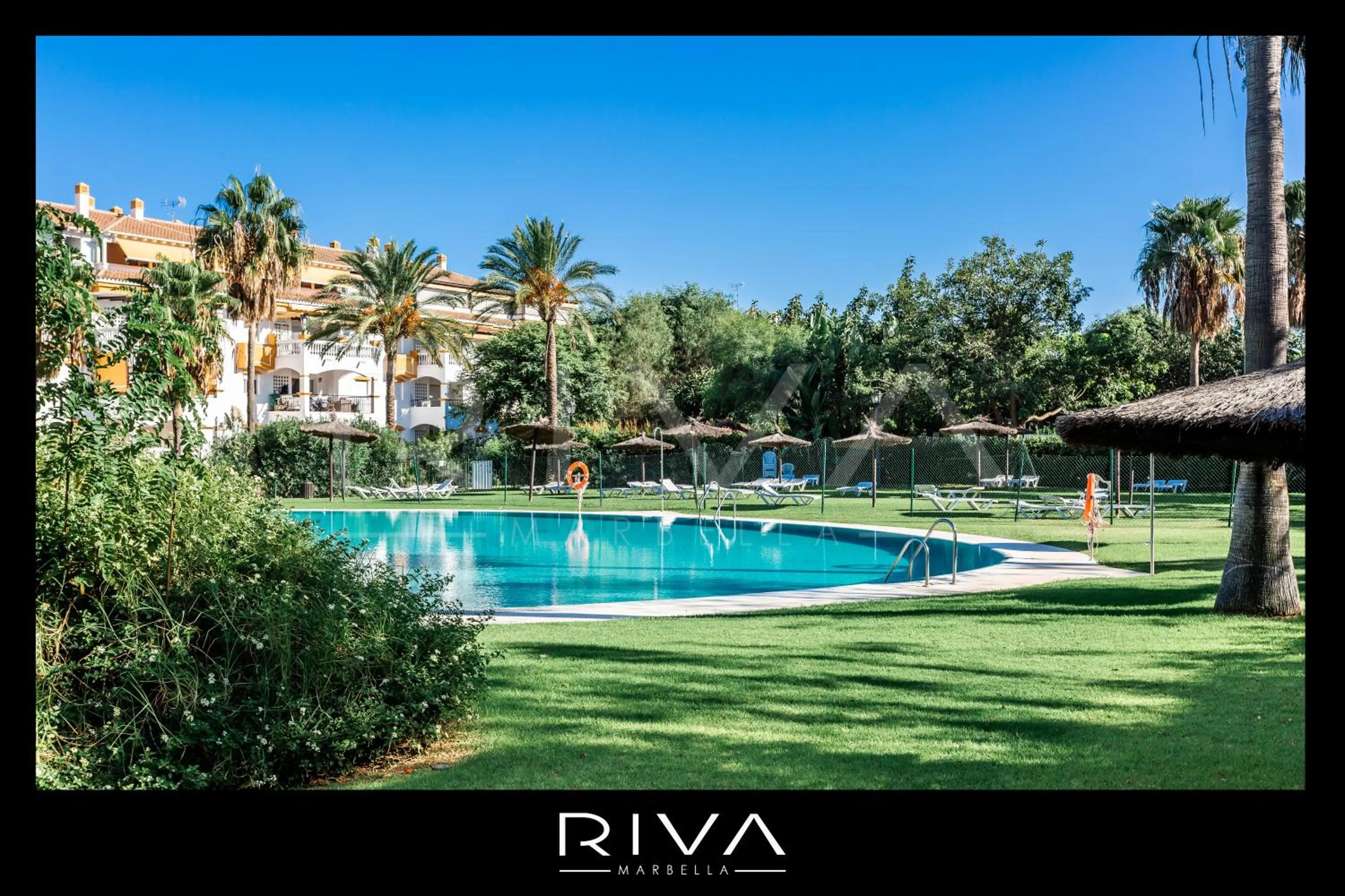 Garden in by Riva - 4 bedroom apartment in Dama de noche