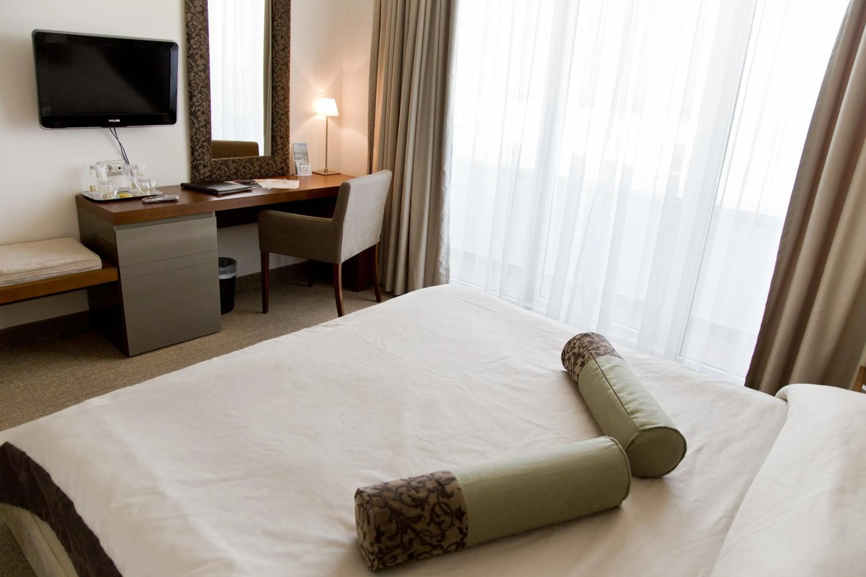 Day, Bed in Iaki Conference & Spa Hotel