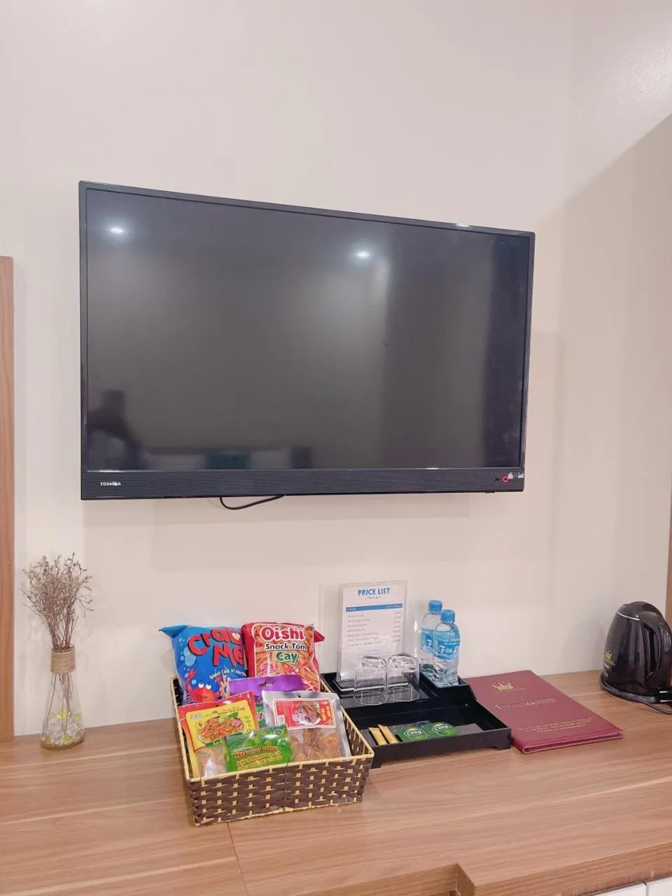 TV and multimedia in White Crown Hotel