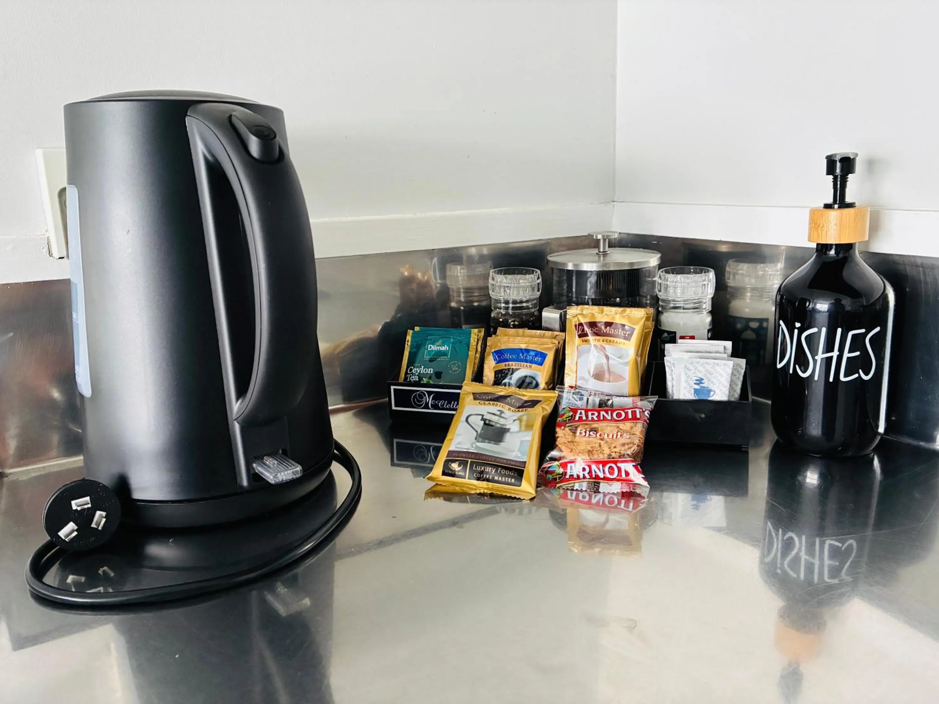 Coffee/tea facilities in Awatea Park Motel