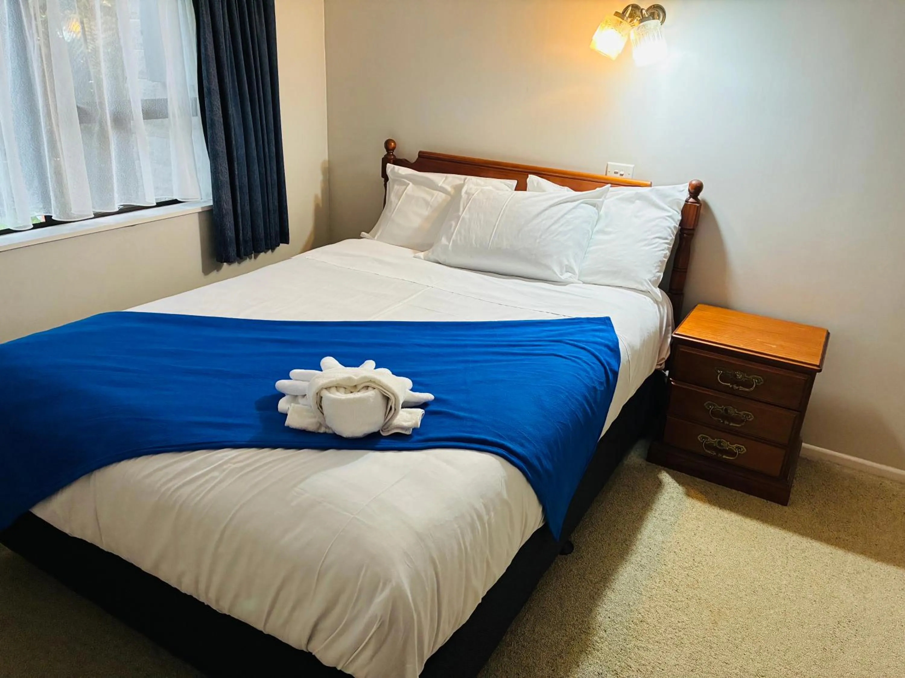 One-Bedroom Apartment in Awatea Park Motel